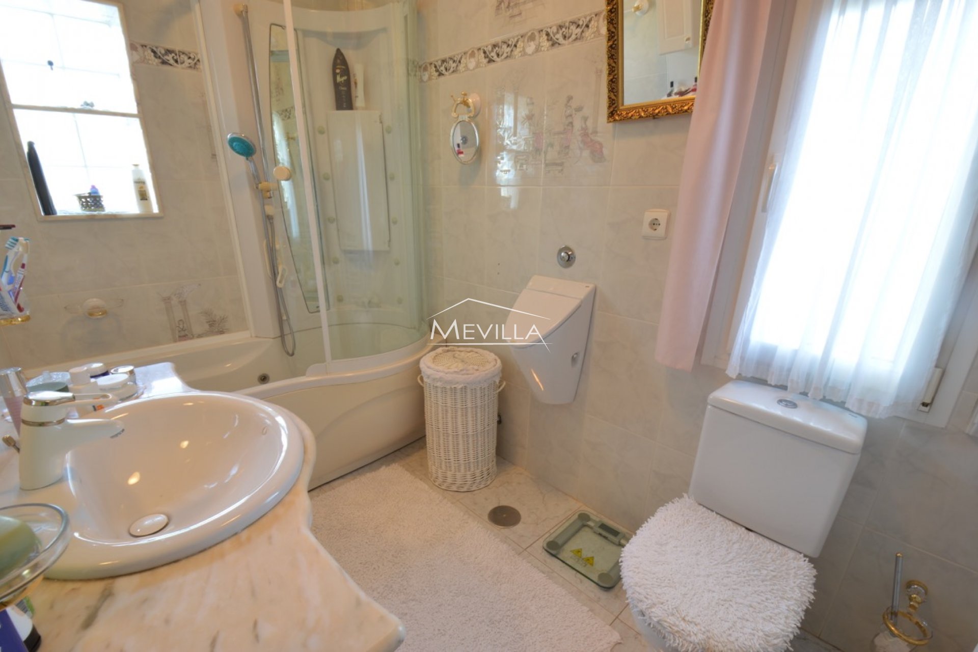 Reventes - Villa - Orihuela Costa - La Zenia