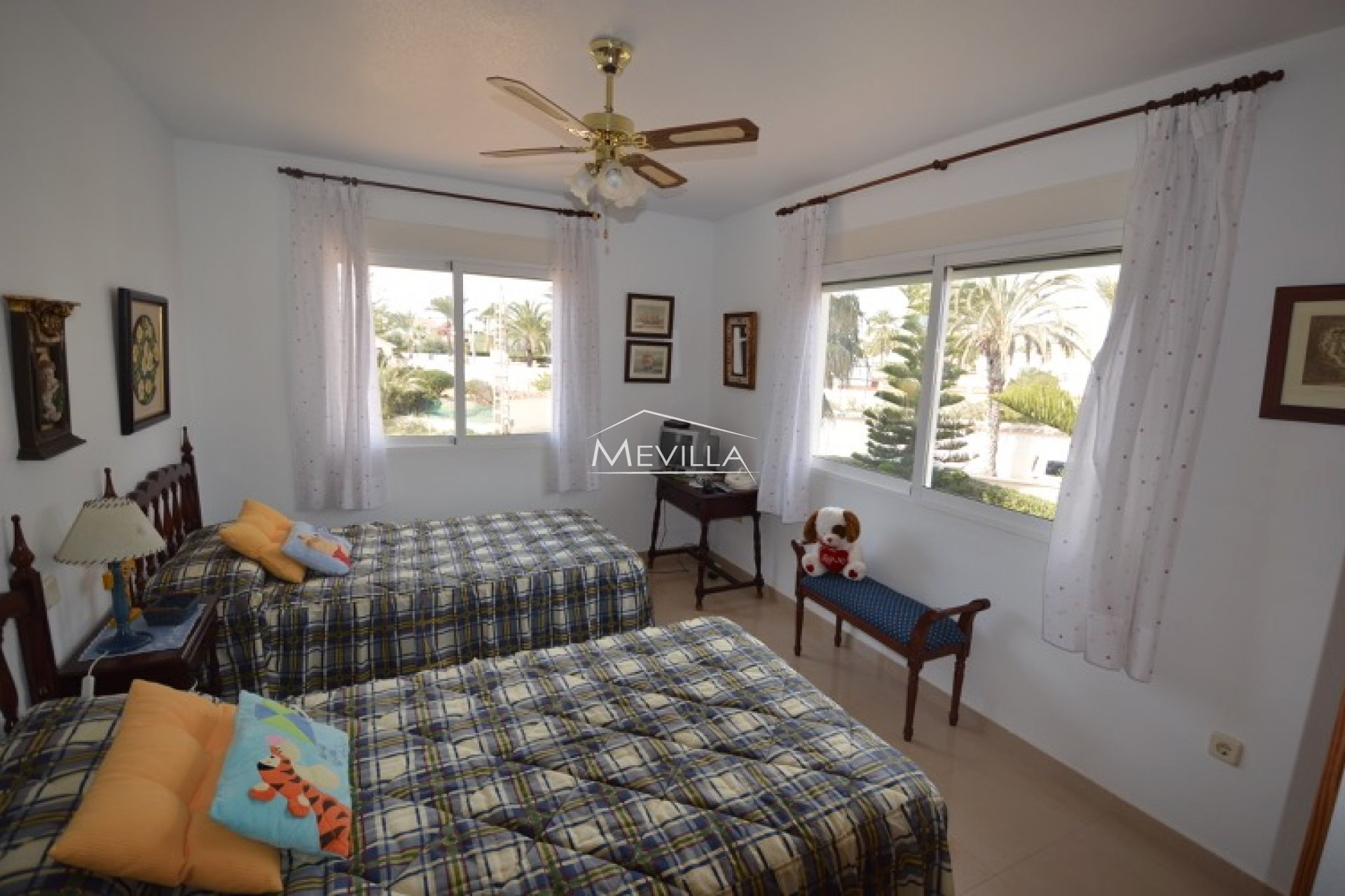 Reventes - Villa - Orihuela Costa - La Zenia