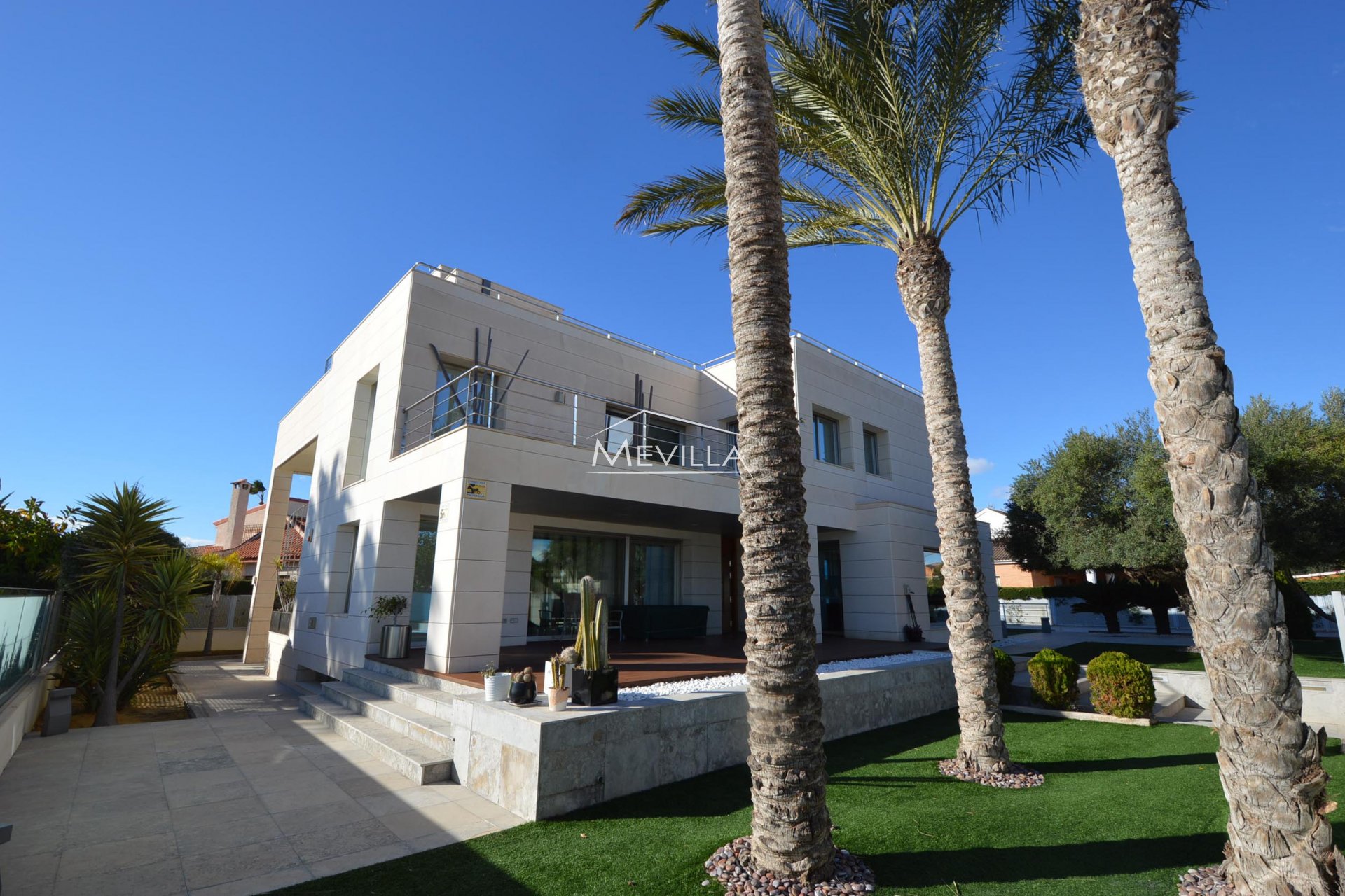 Reventes - Villa - Orihuela Costa - La Zenia