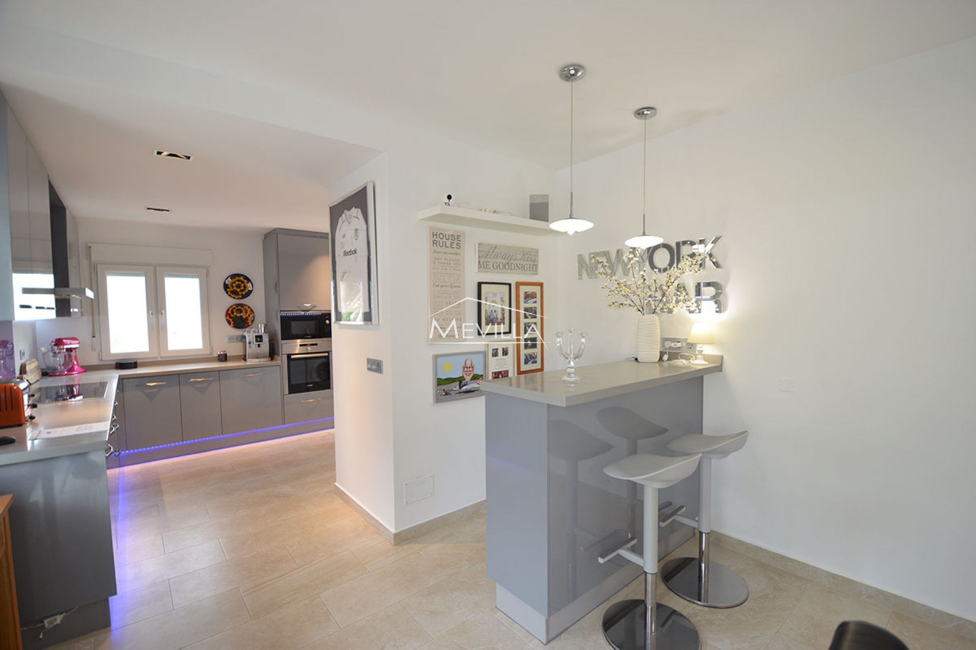 Reventes - Villa - Orihuela Costa - La Zenia