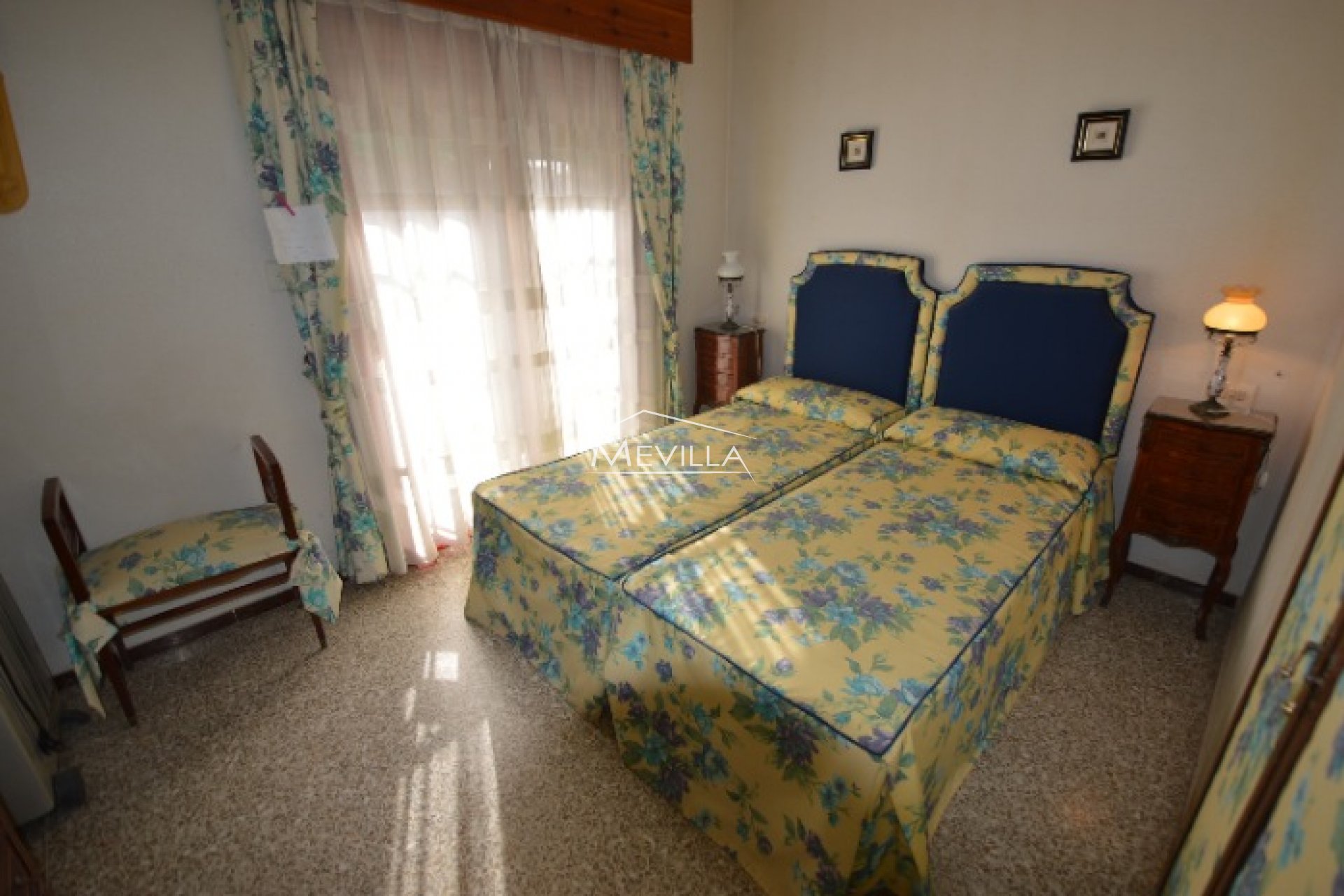 Reventes - Villa - Orihuela Costa - La Zenia