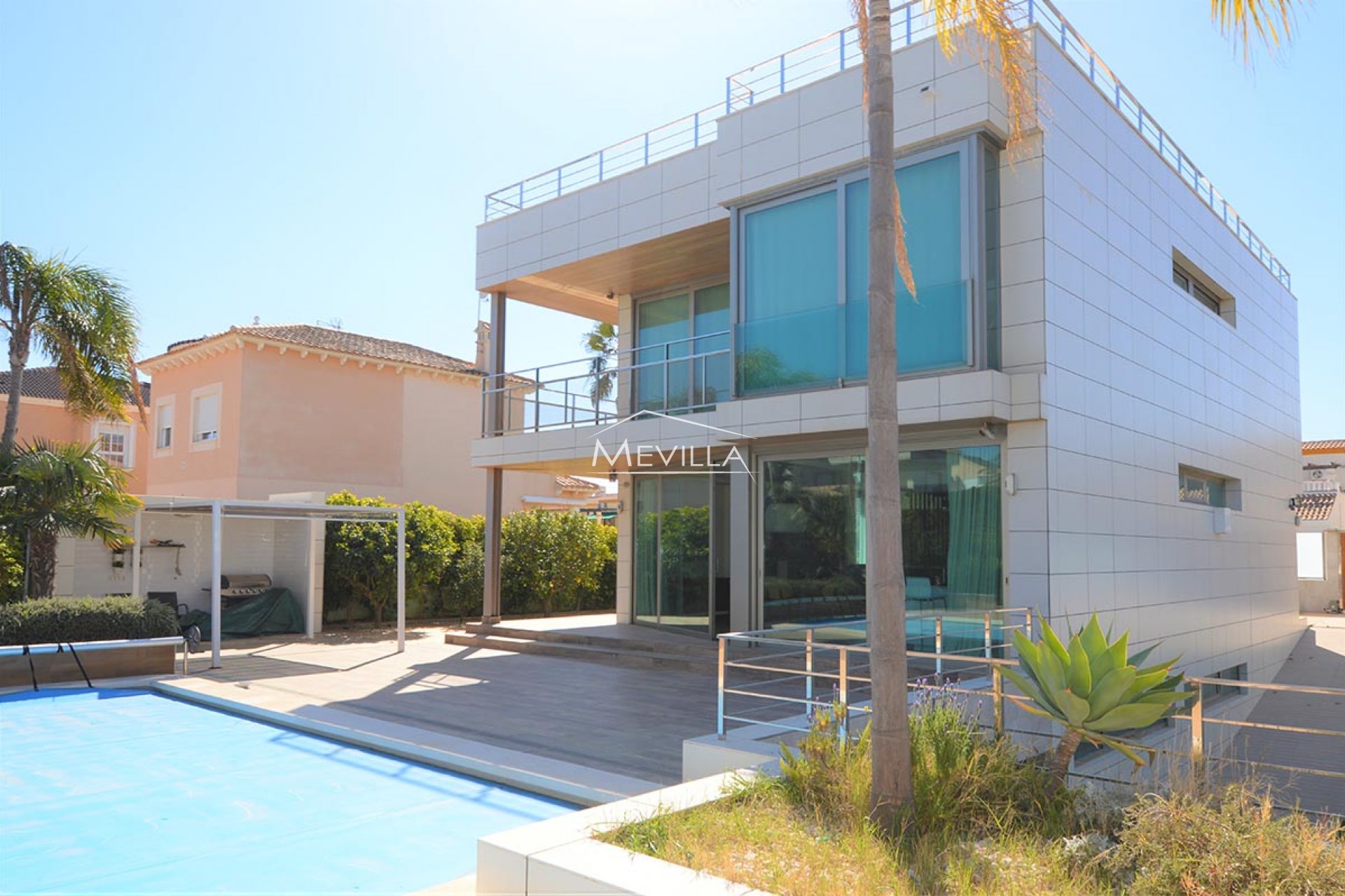 Reventes - Villa - Orihuela Costa - La Zenia