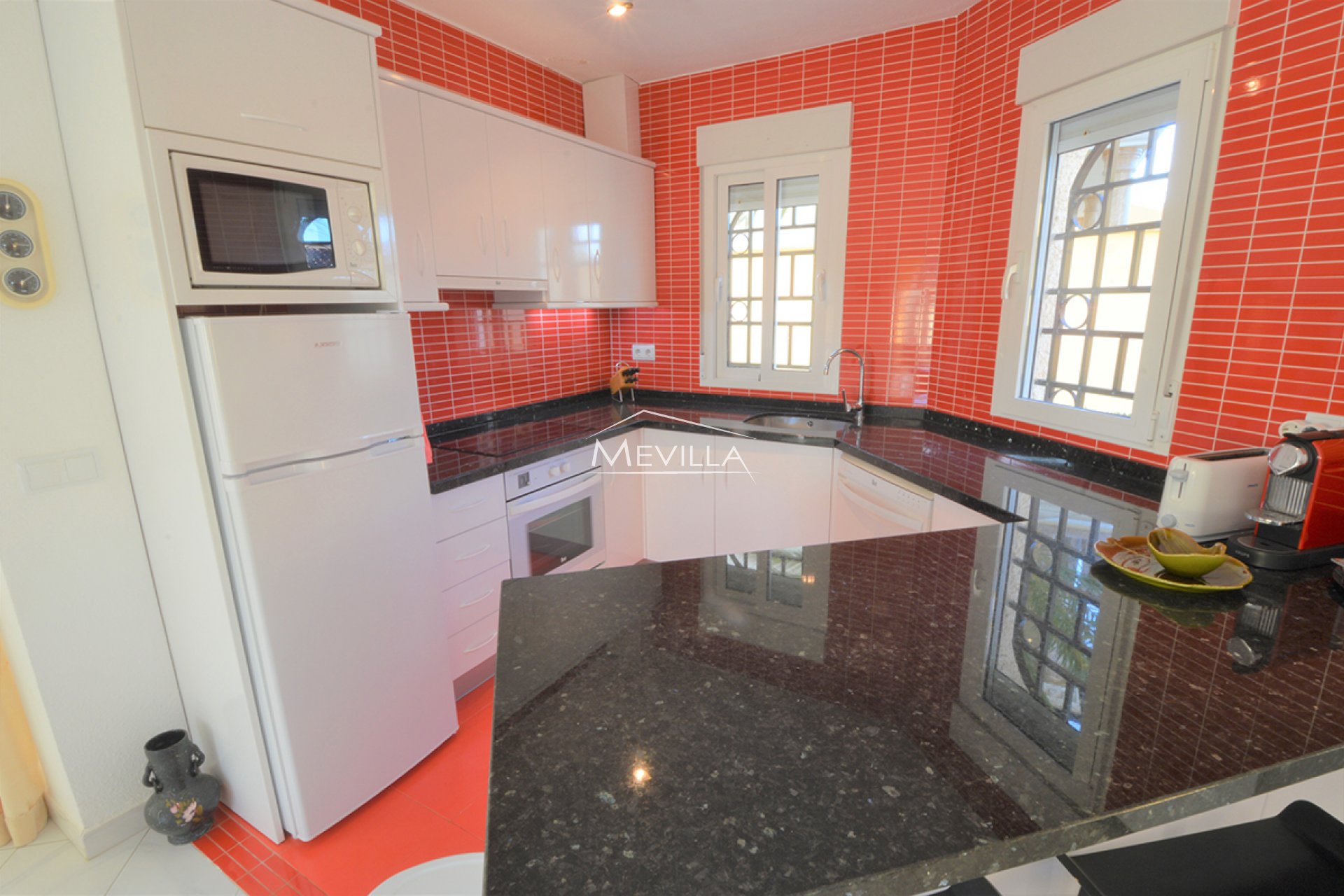 Reventes - Villa - Orihuela Costa - La Zenia