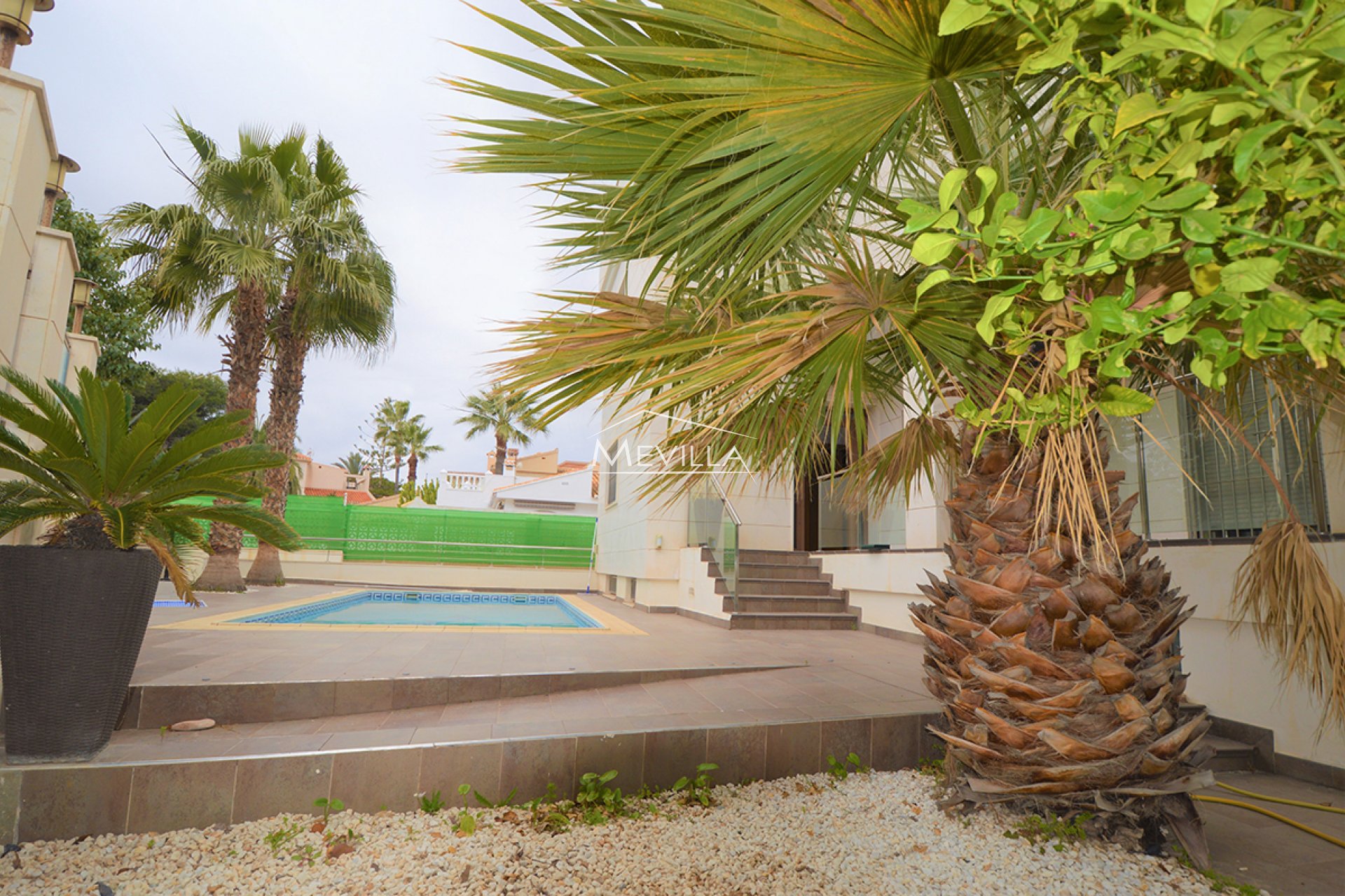 Reventes - Villa - Orihuela Costa - La Zenia