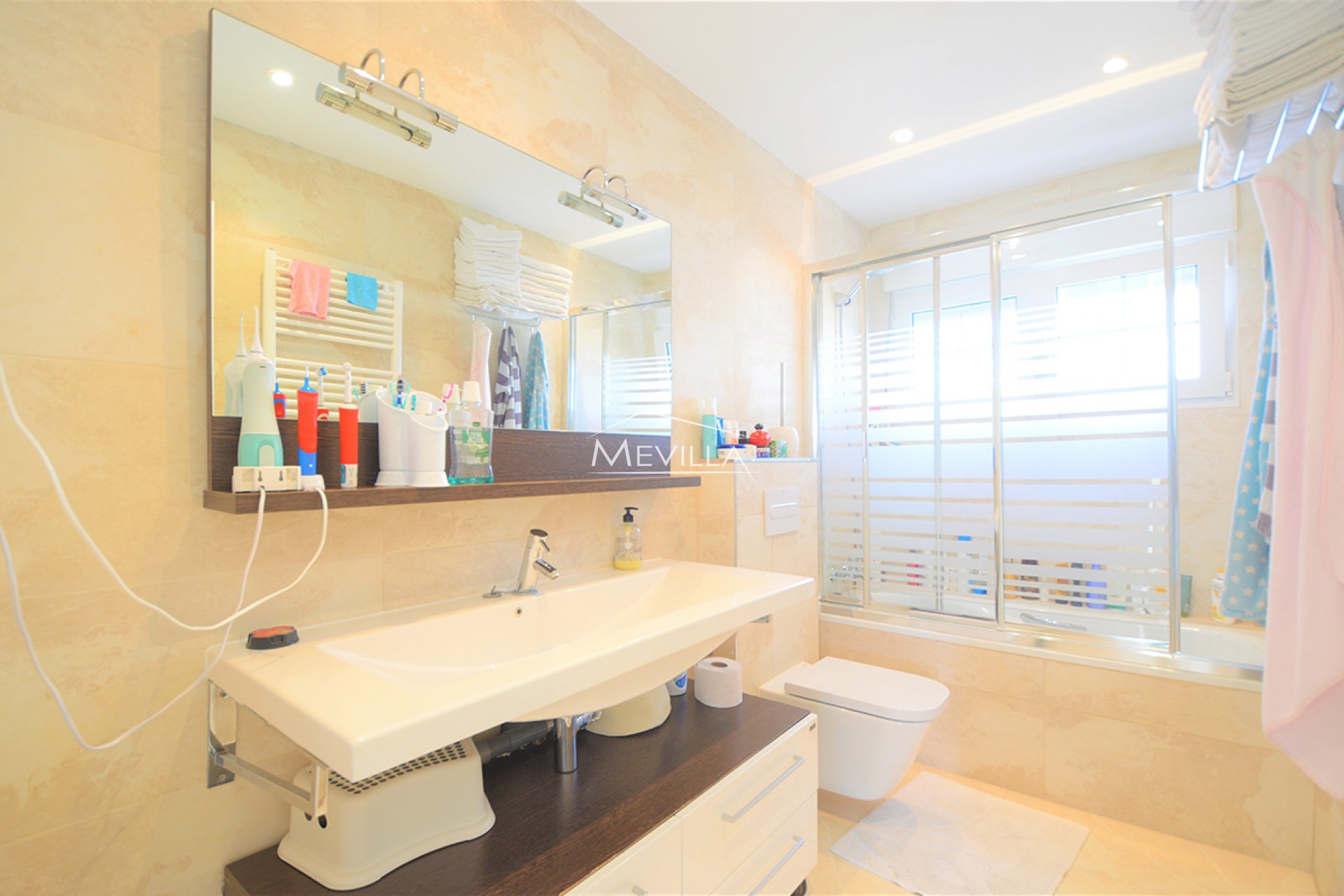 Reventes - Villa - Orihuela Costa - La Zenia