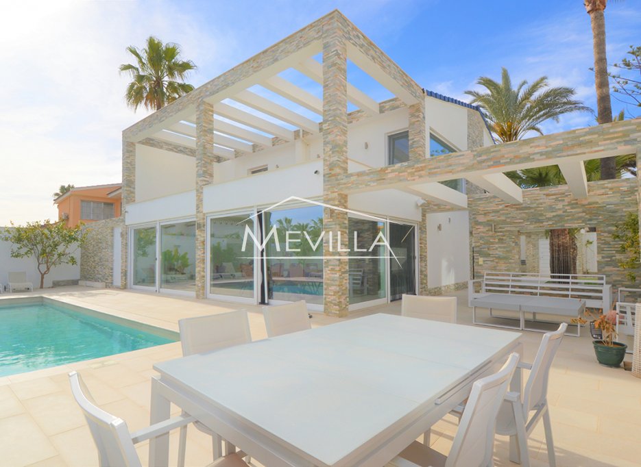 Reventes - Villa - Orihuela Costa - La Zenia