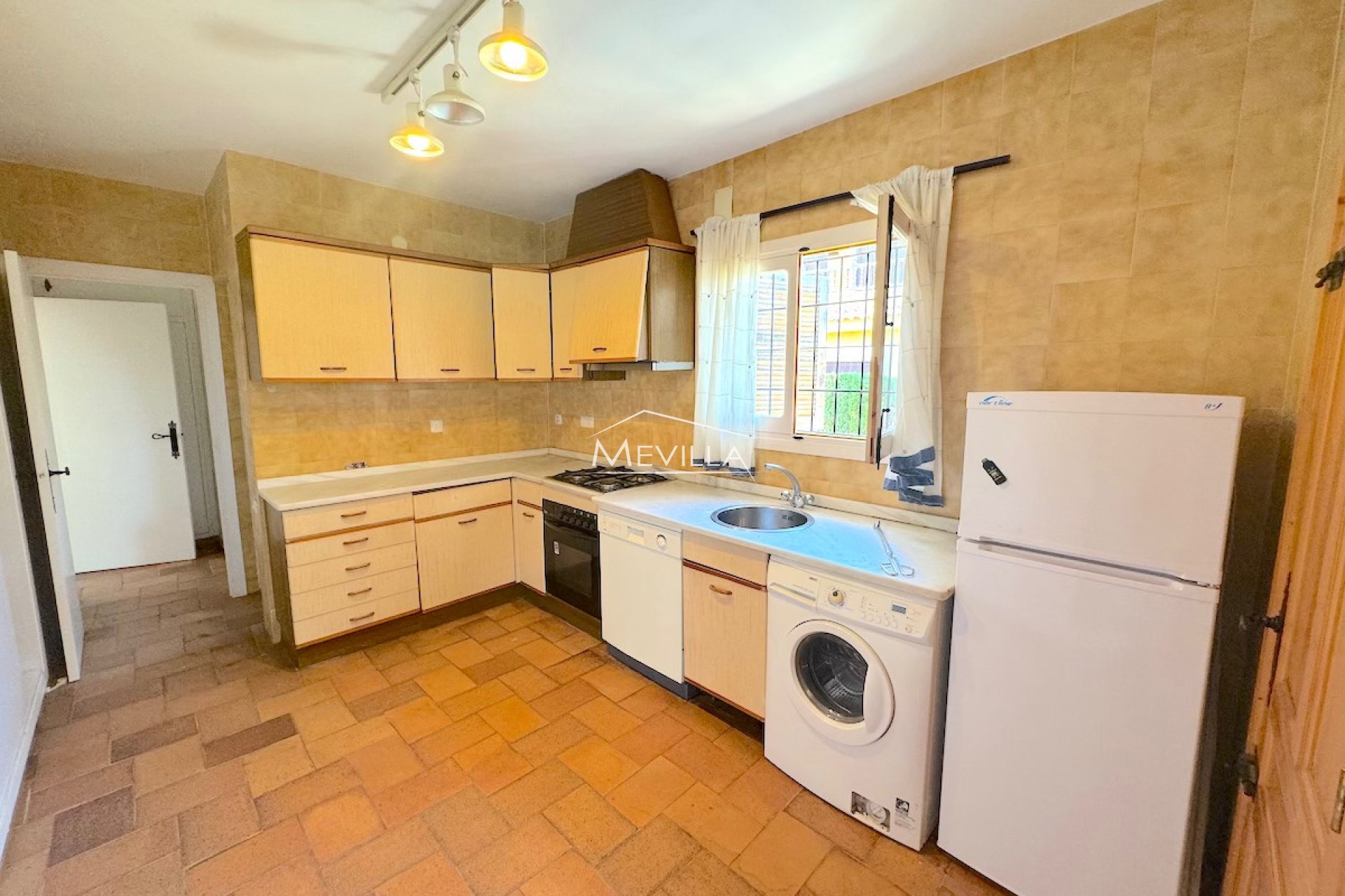 Reventes - Villa - Orihuela Costa - La Zenia