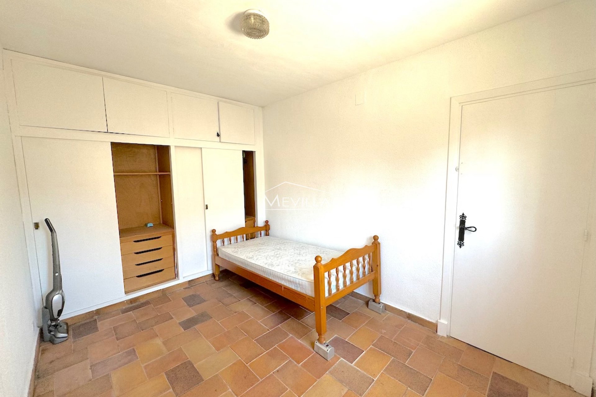 Reventes - Villa - Orihuela Costa - La Zenia