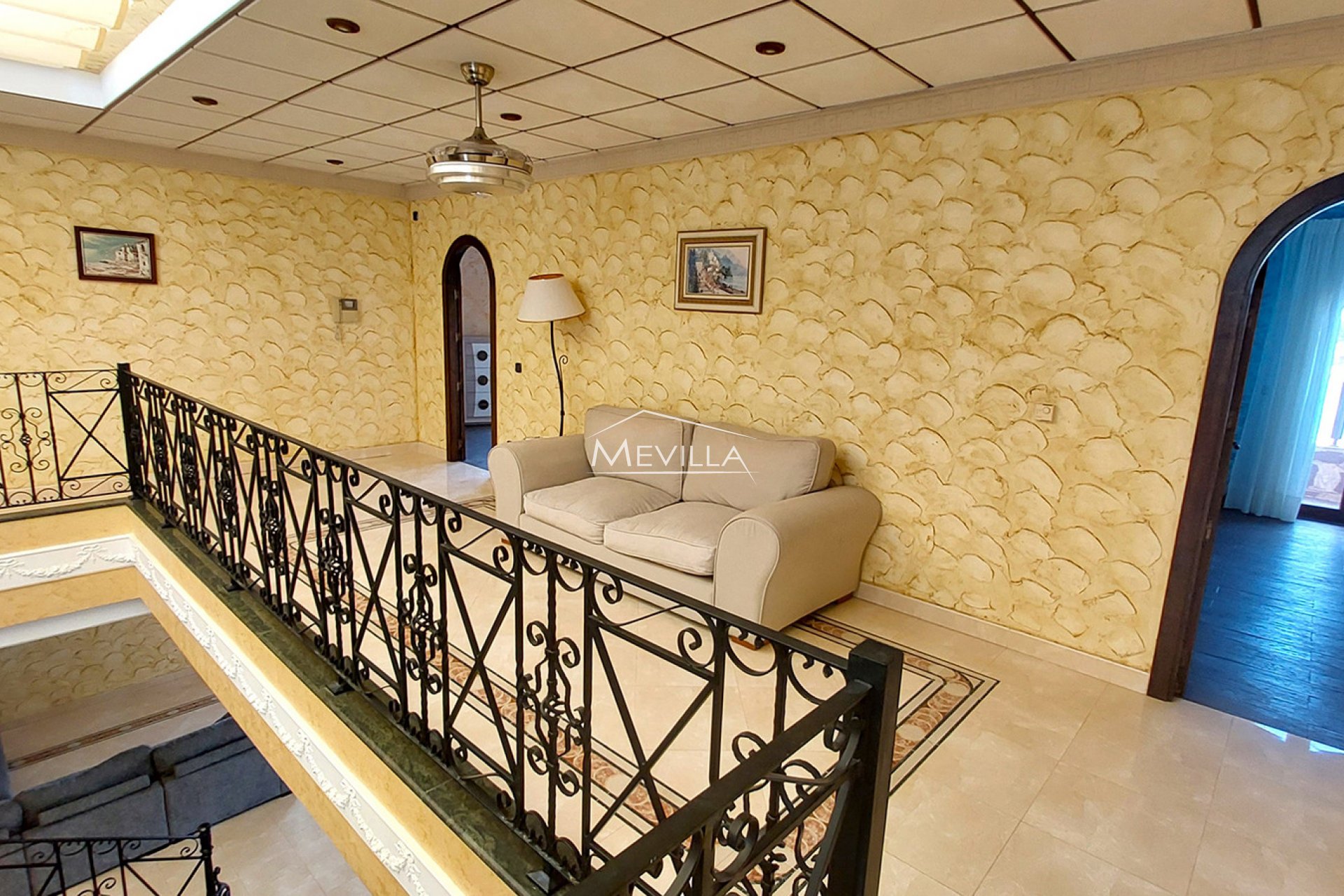 Reventes - Villa - Orihuela Costa - La Zenia