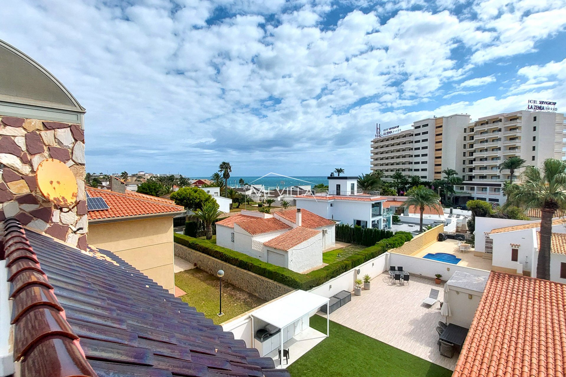 Reventes - Villa - Orihuela Costa - La Zenia