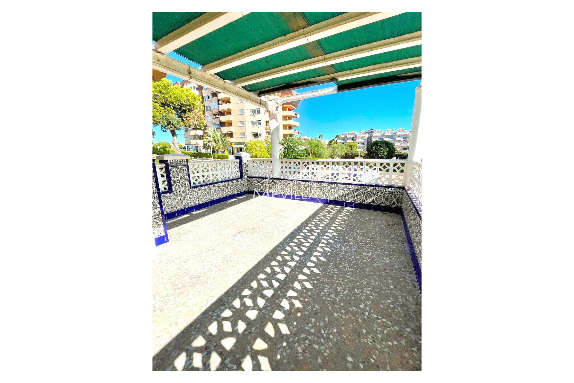 Reventes - Villa - Orihuela Costa - La Zenia