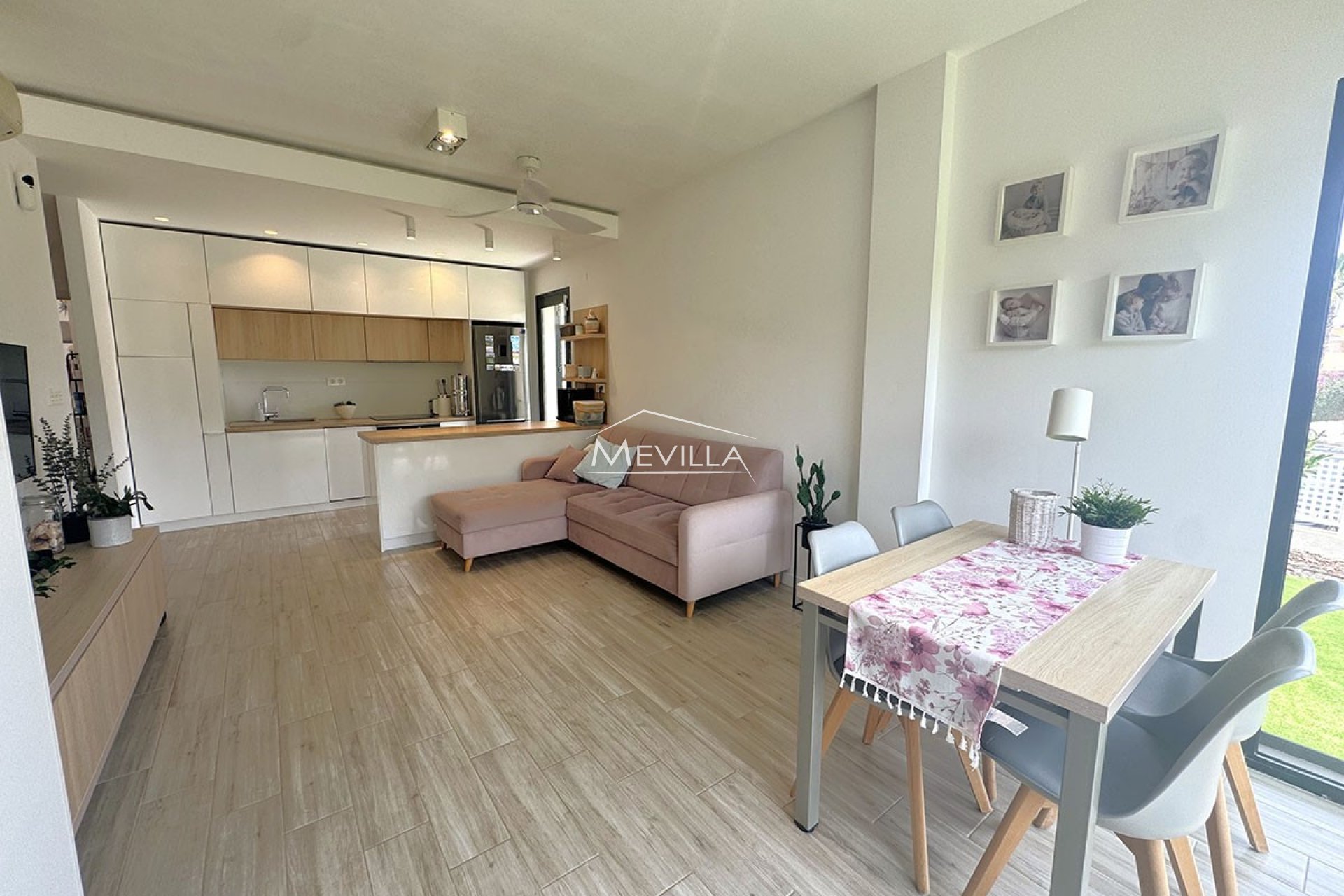Reventes - Villa - Orihuela Costa - La Zenia