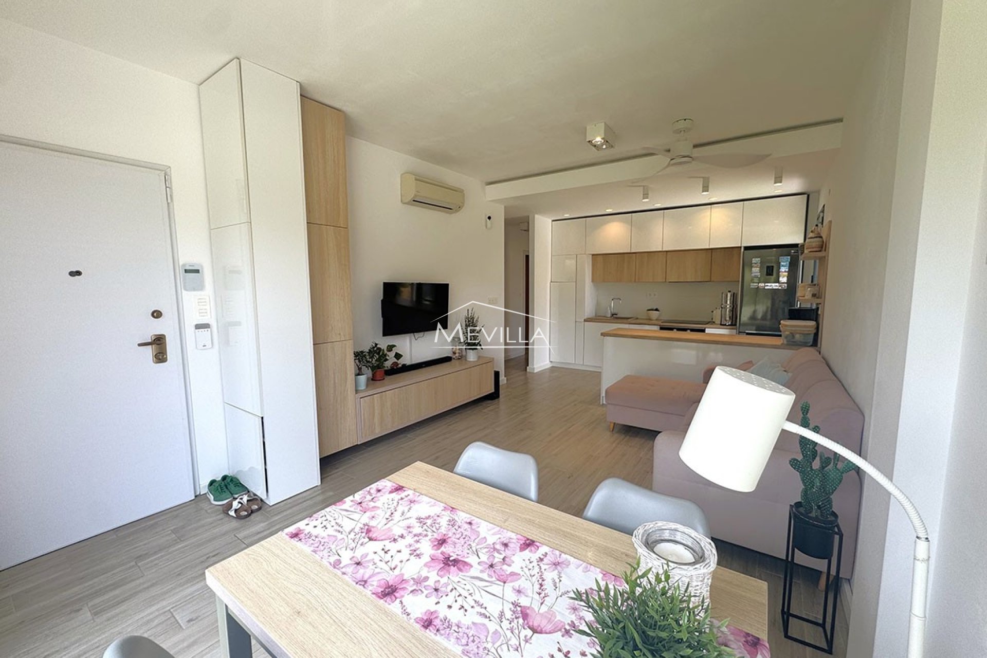 Reventes - Villa - Orihuela Costa - La Zenia