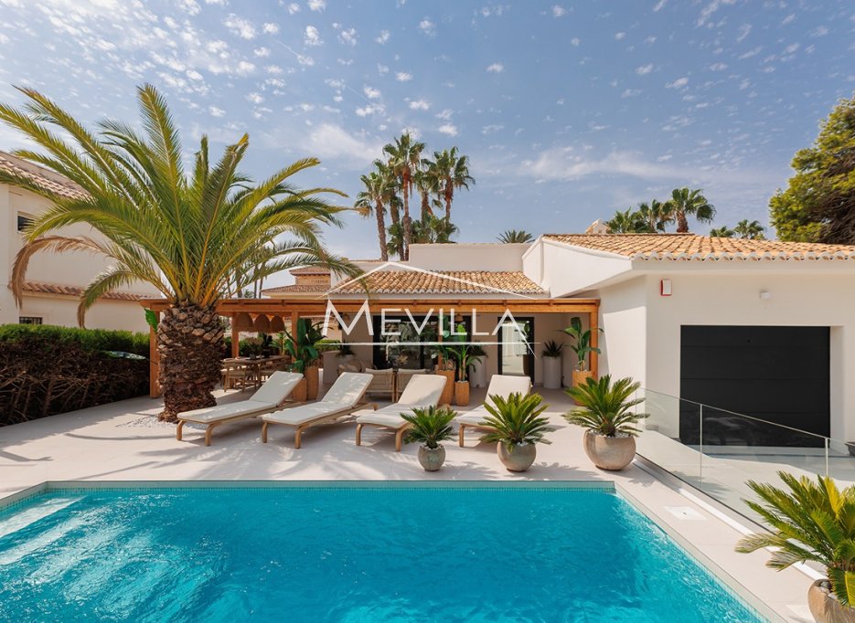 Reventes - Villa - Orihuela Costa - La Zenia