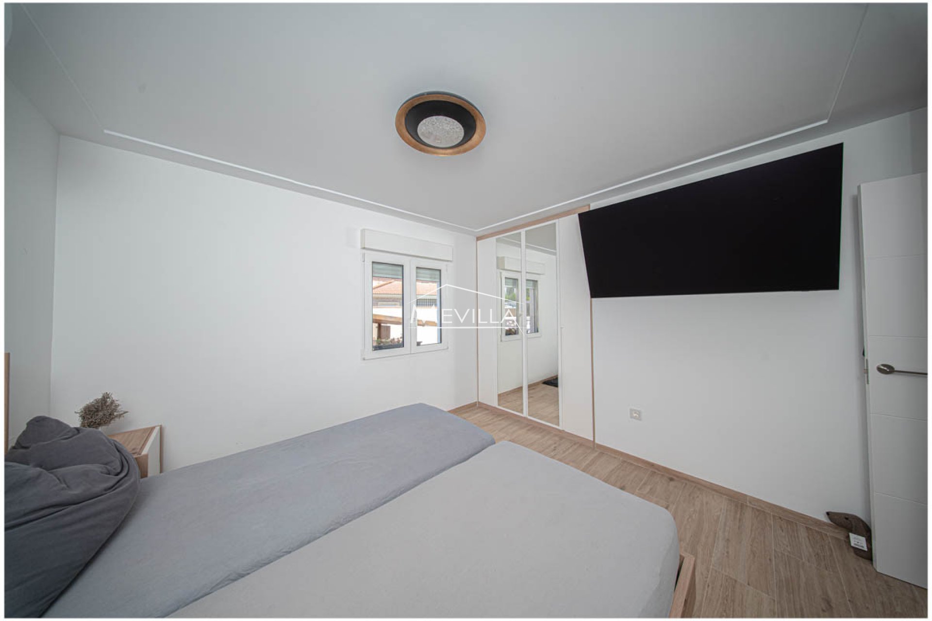 Reventes - Villa - Orihuela Costa - La Zenia