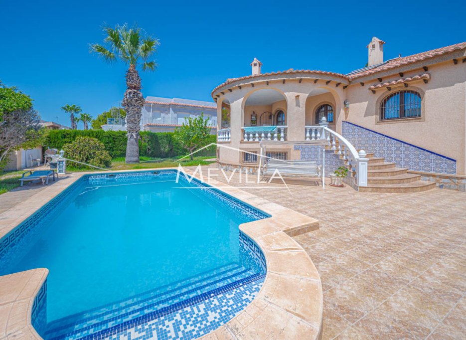 Reventes - Villa - Orihuela Costa - La Zenia