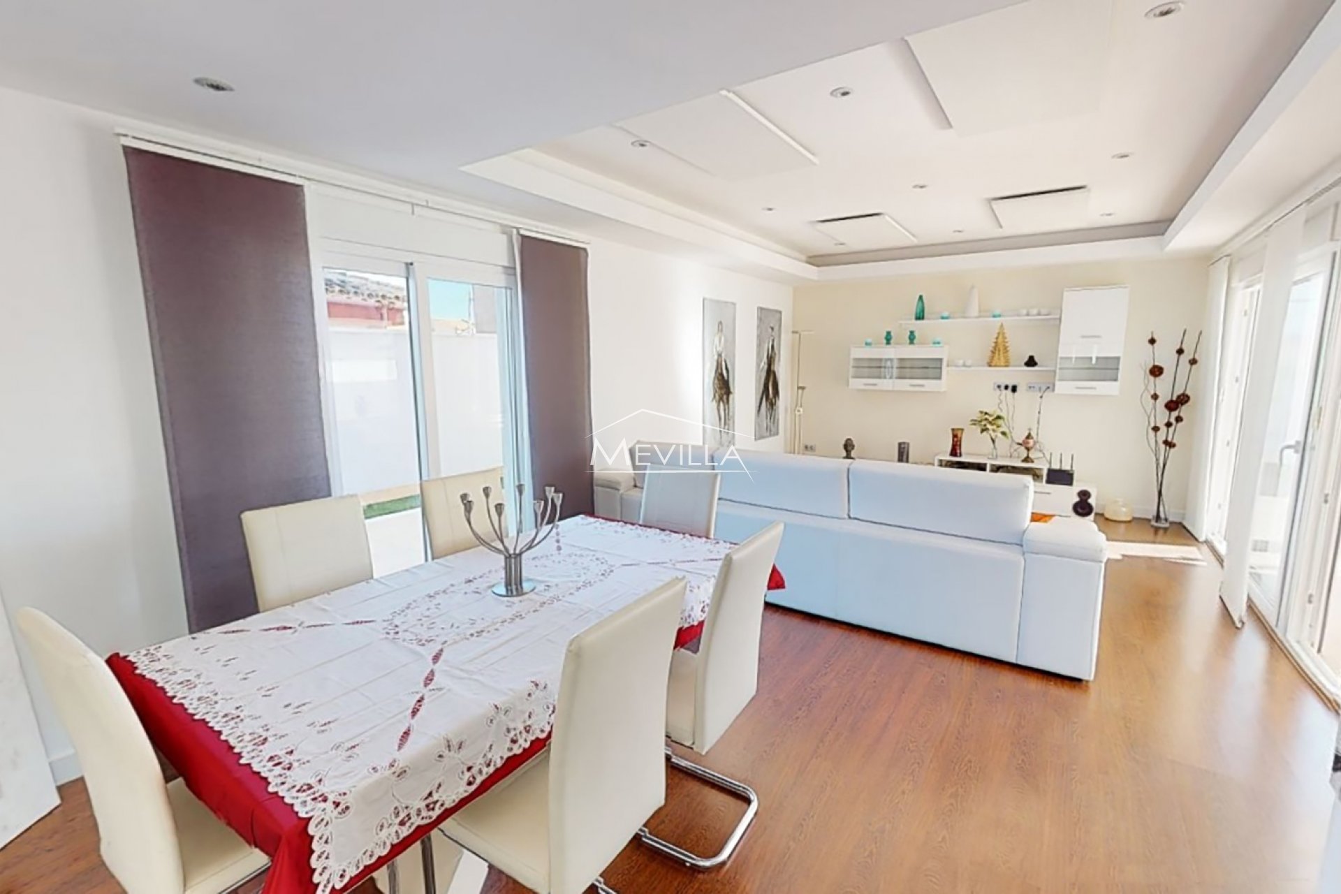 Reventes - Villa - Orihuela Costa - Mil Palmeras