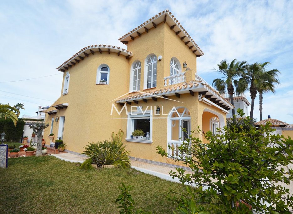 Reventes - Villa - Orihuela Costa - Playa Flamenca