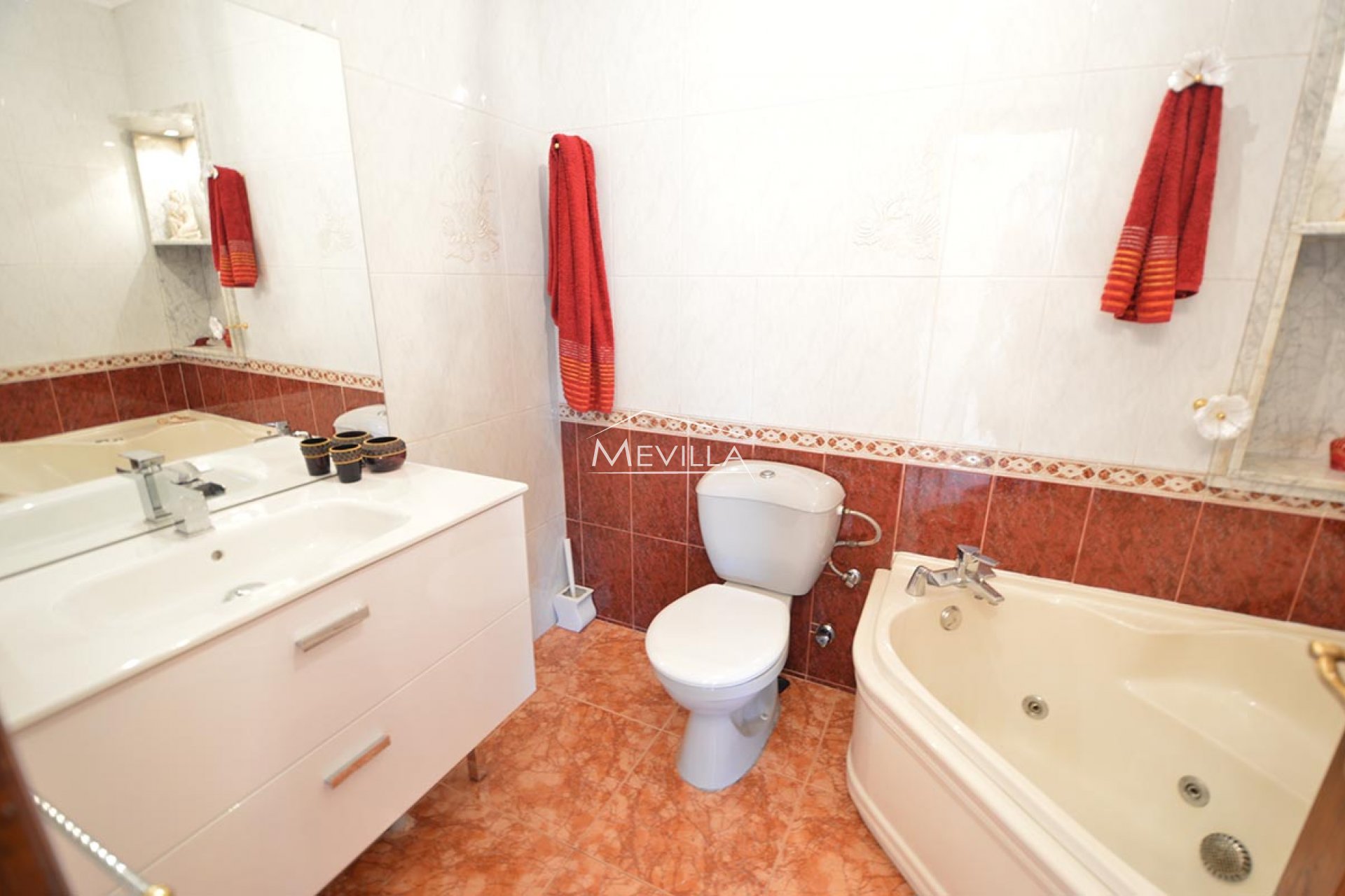 Reventes - Villa - Orihuela Costa - Playa Flamenca