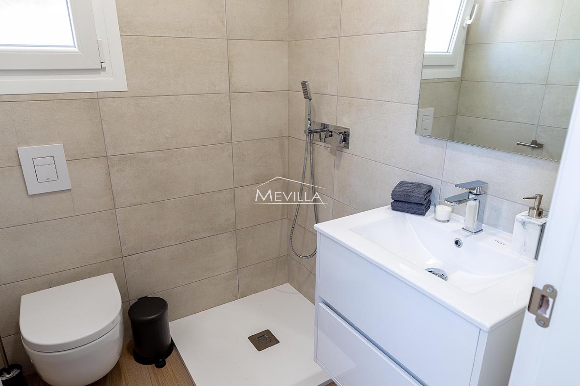 Reventes - Villa - Orihuela Costa - Playa Flamenca