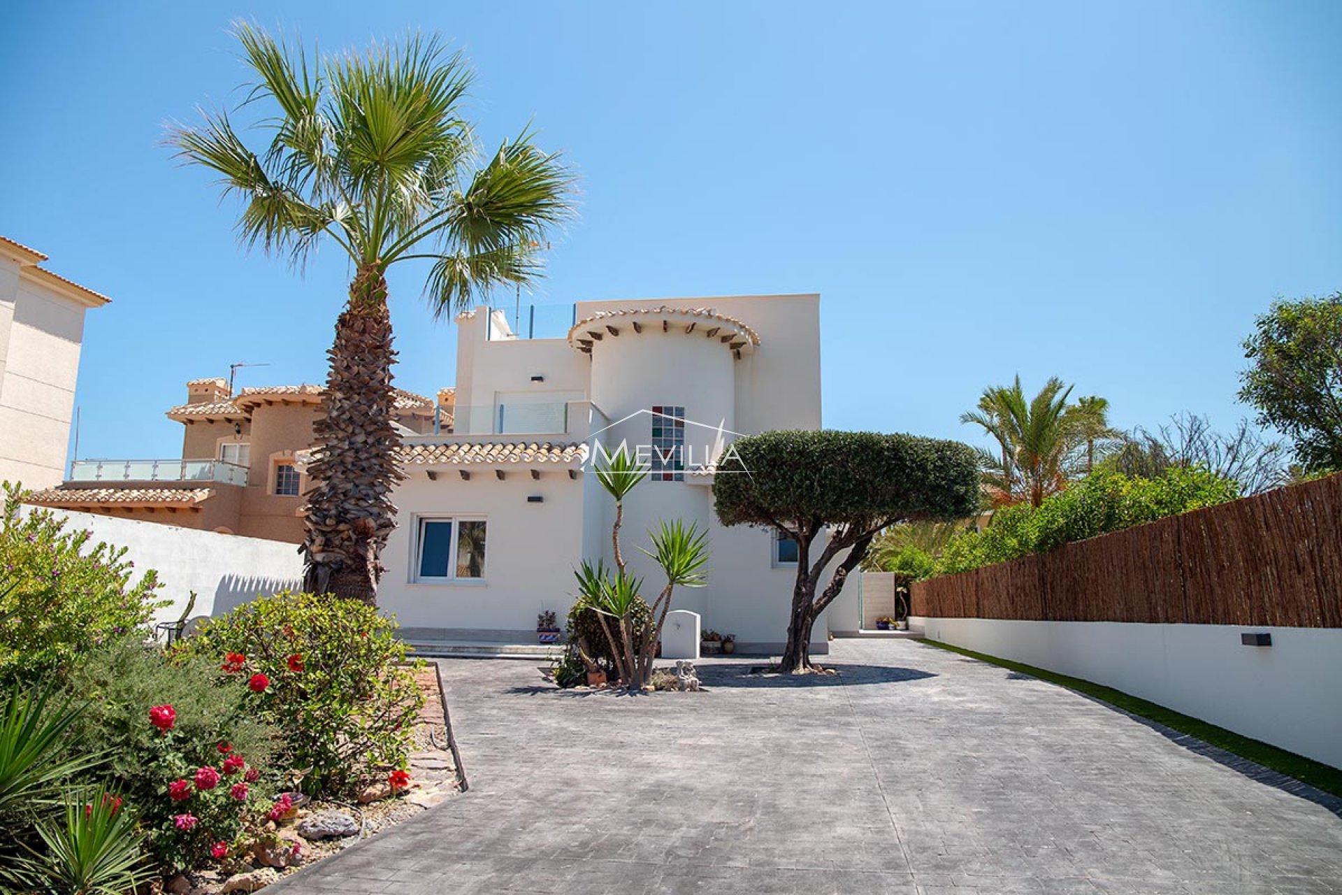 Reventes - Villa - Orihuela Costa - Playa Flamenca