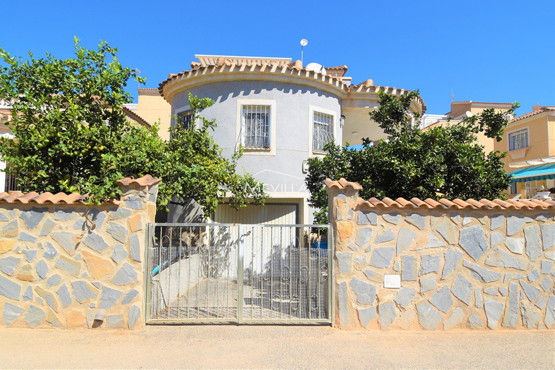 Reventes - Villa - Orihuela Costa - Playa Flamenca