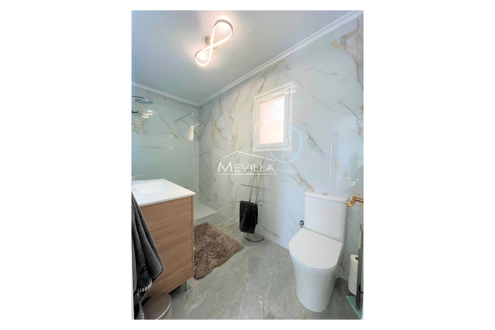 Reventes - Villa - Orihuela Costa - Playa Flamenca