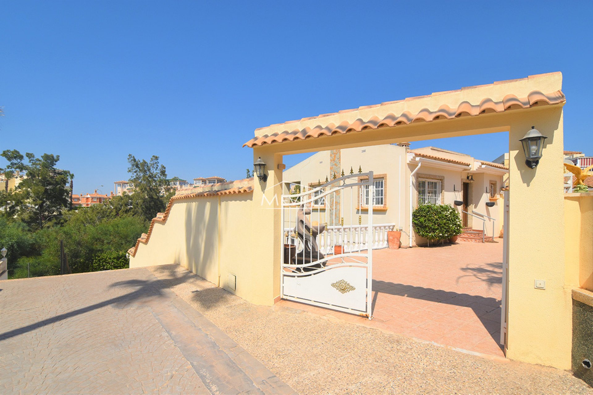 Reventes - Villa - Orihuela Costa - Playa Flamenca