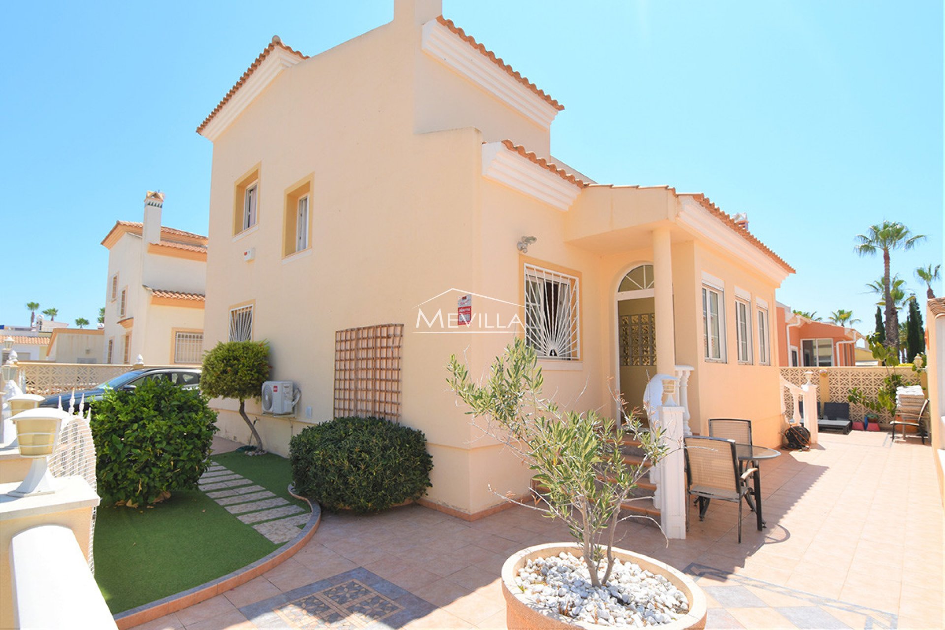 Reventes - Villa - Orihuela Costa - Playa Flamenca