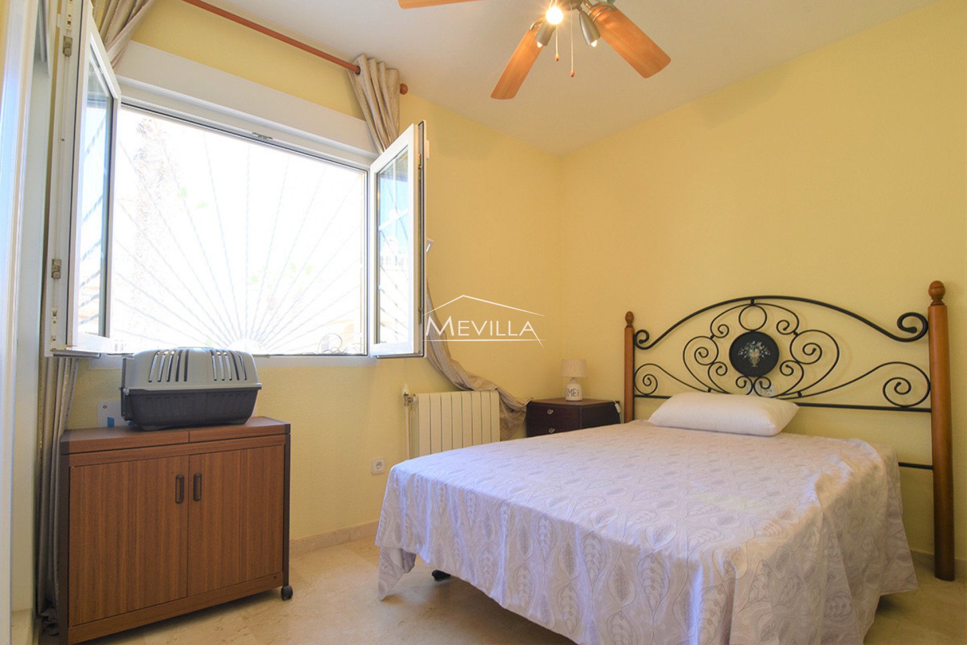 Reventes - Villa - Orihuela Costa - Playa Flamenca