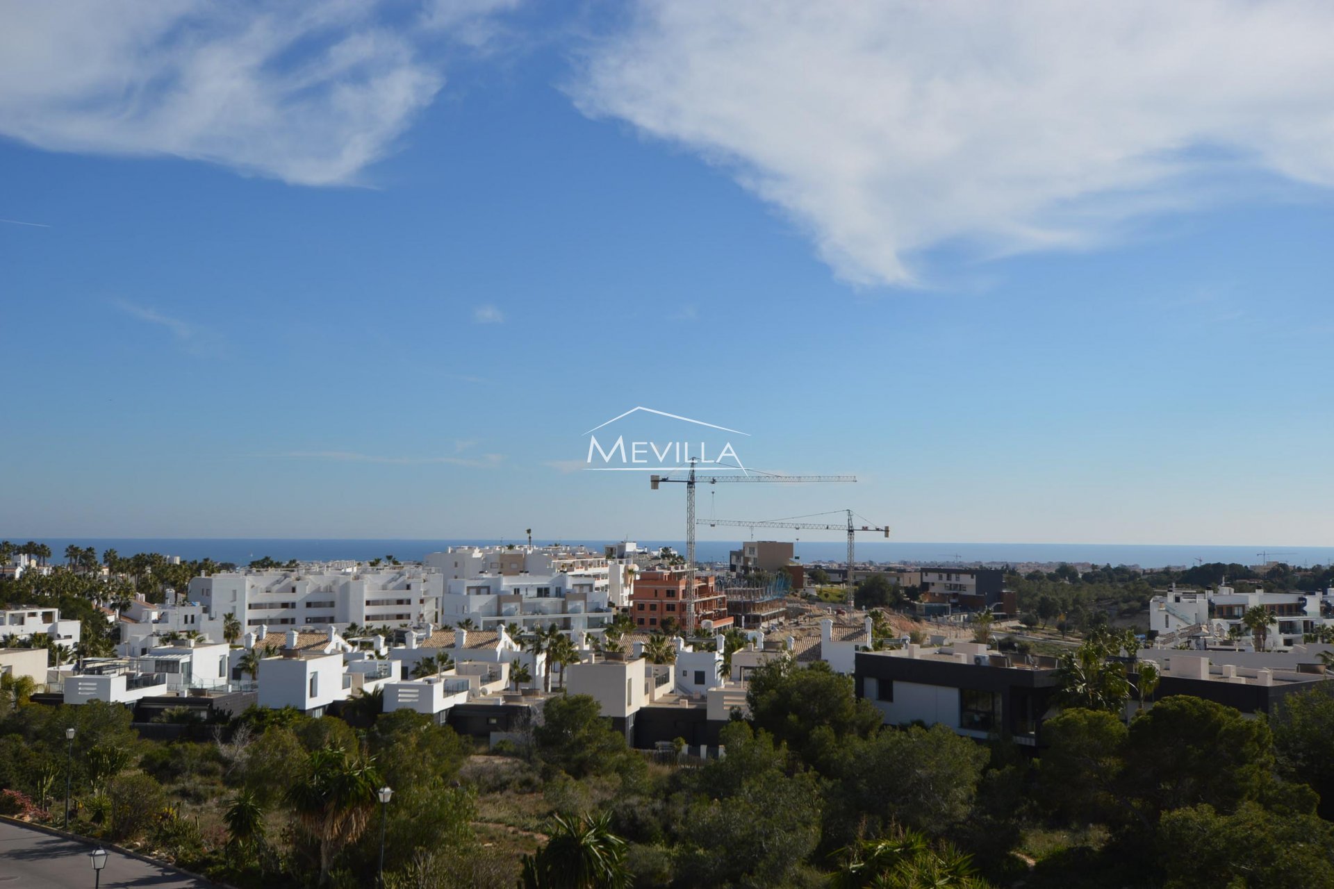 Reventes - Villa - Orihuela Costa - Villamartin