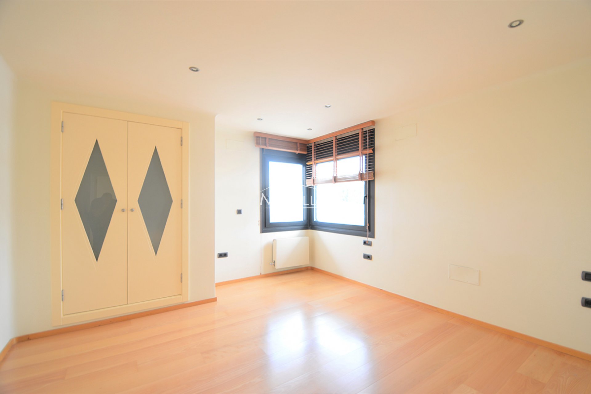 Reventes - Villa - Orihuela Costa - Villamartin