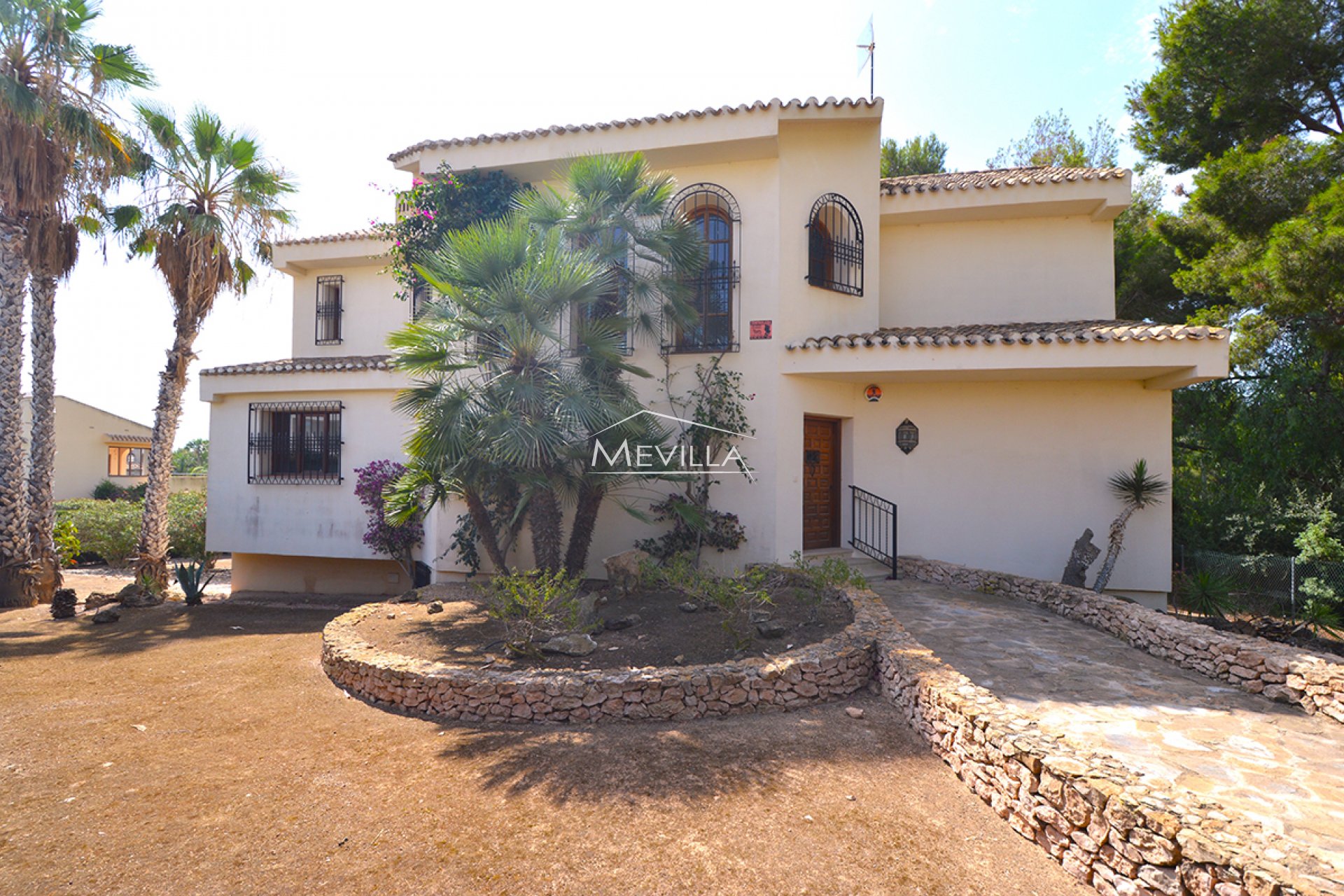 Reventes - Villa - Orihuela Costa - Villamartin