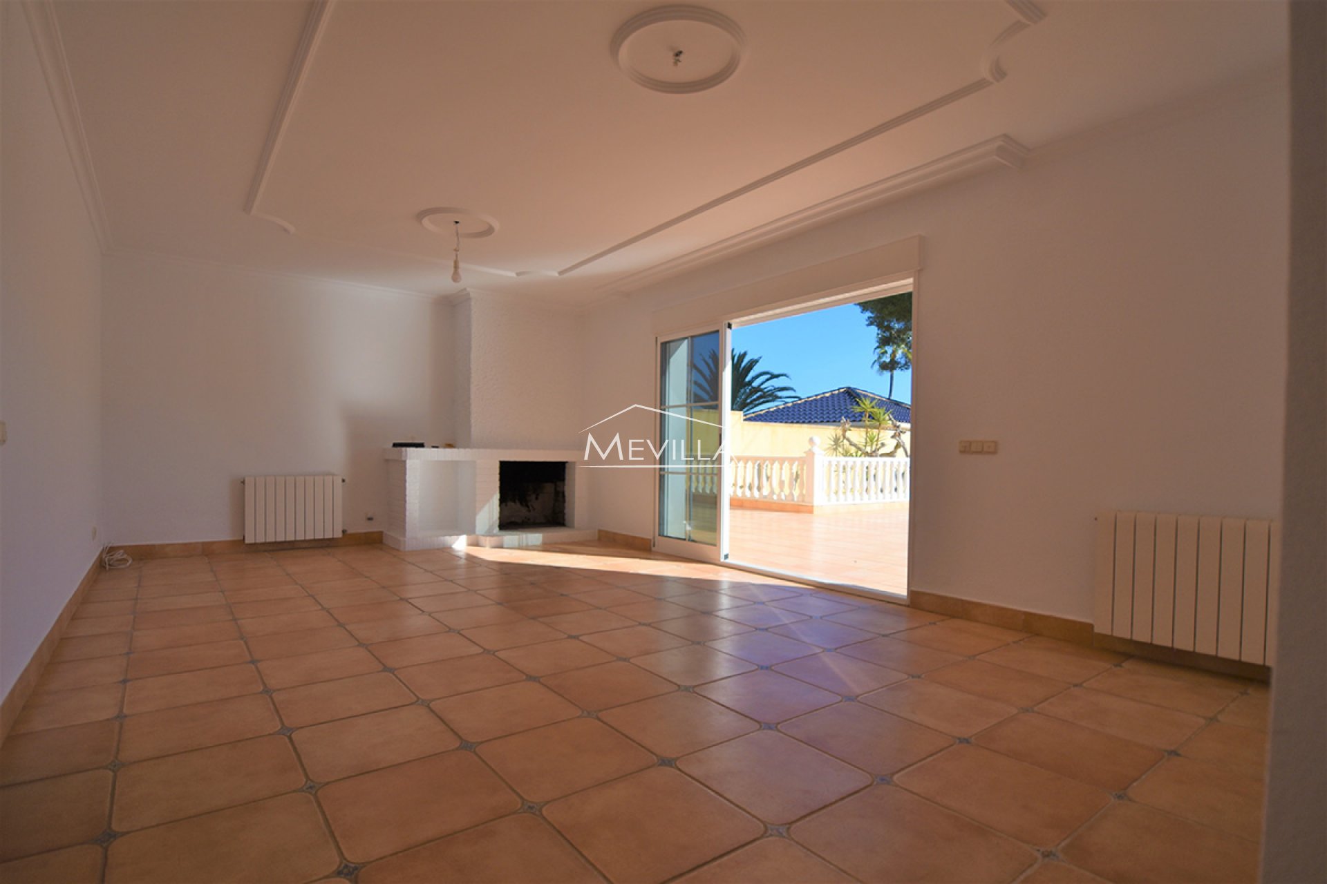 Reventes - Villa - Orihuela Costa - Villamartin