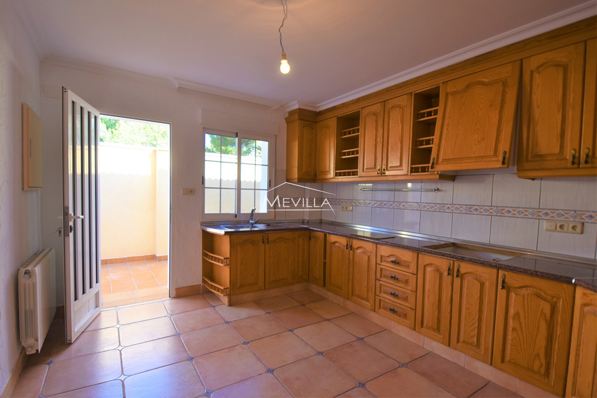 Reventes - Villa - Orihuela Costa - Villamartin