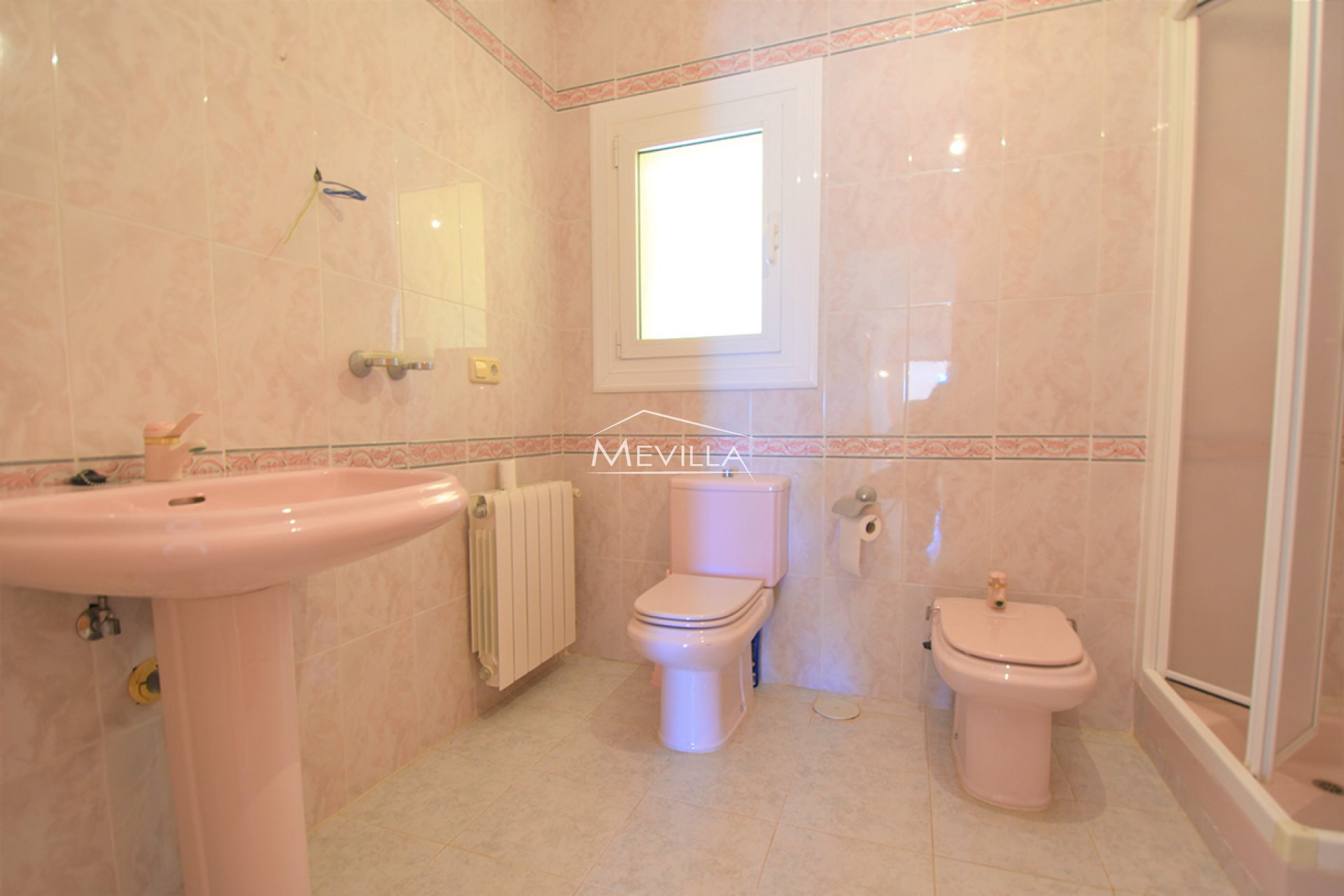 Reventes - Villa - Orihuela Costa - Villamartin