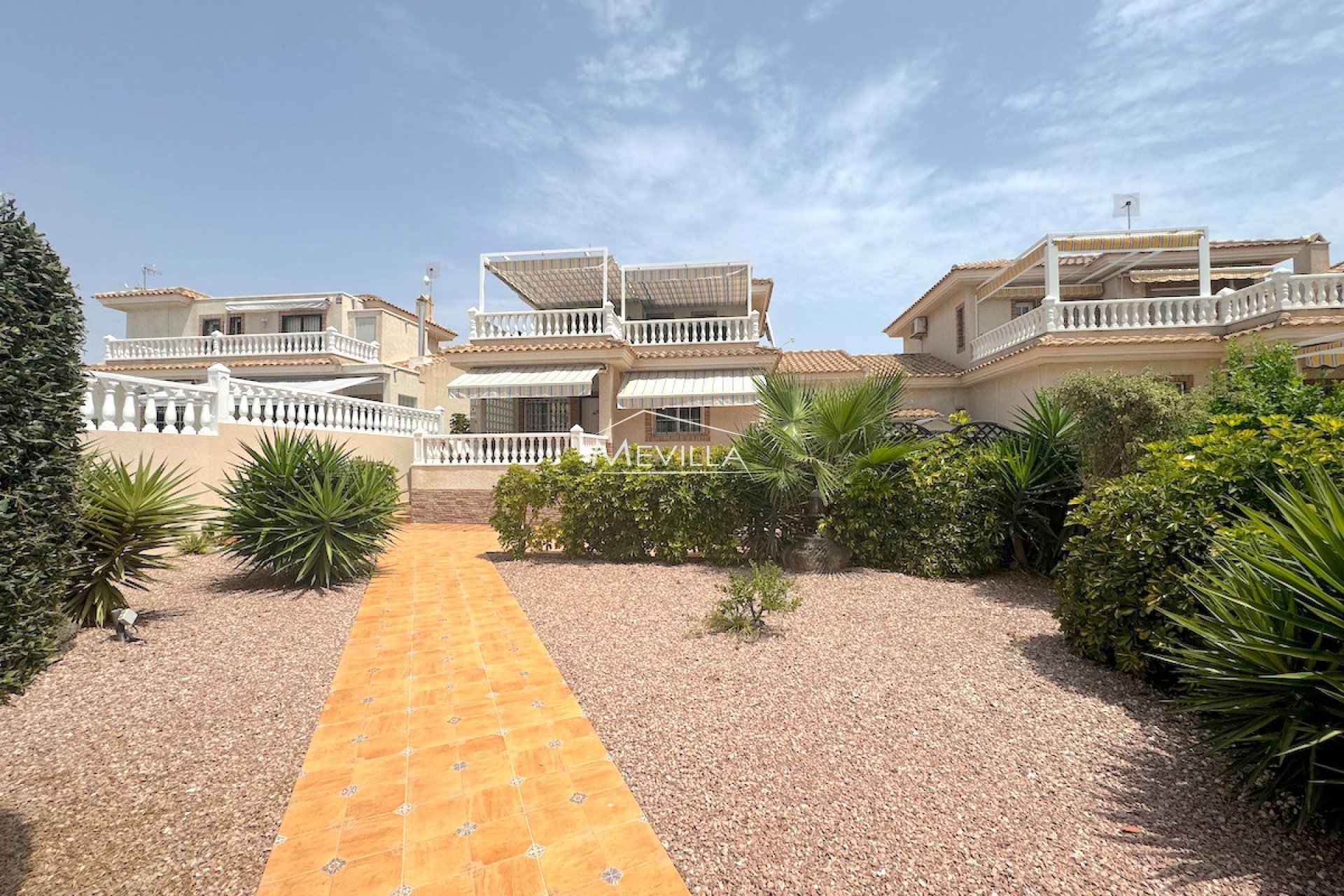 Reventes - Villa - Orihuela Costa - Villamartin