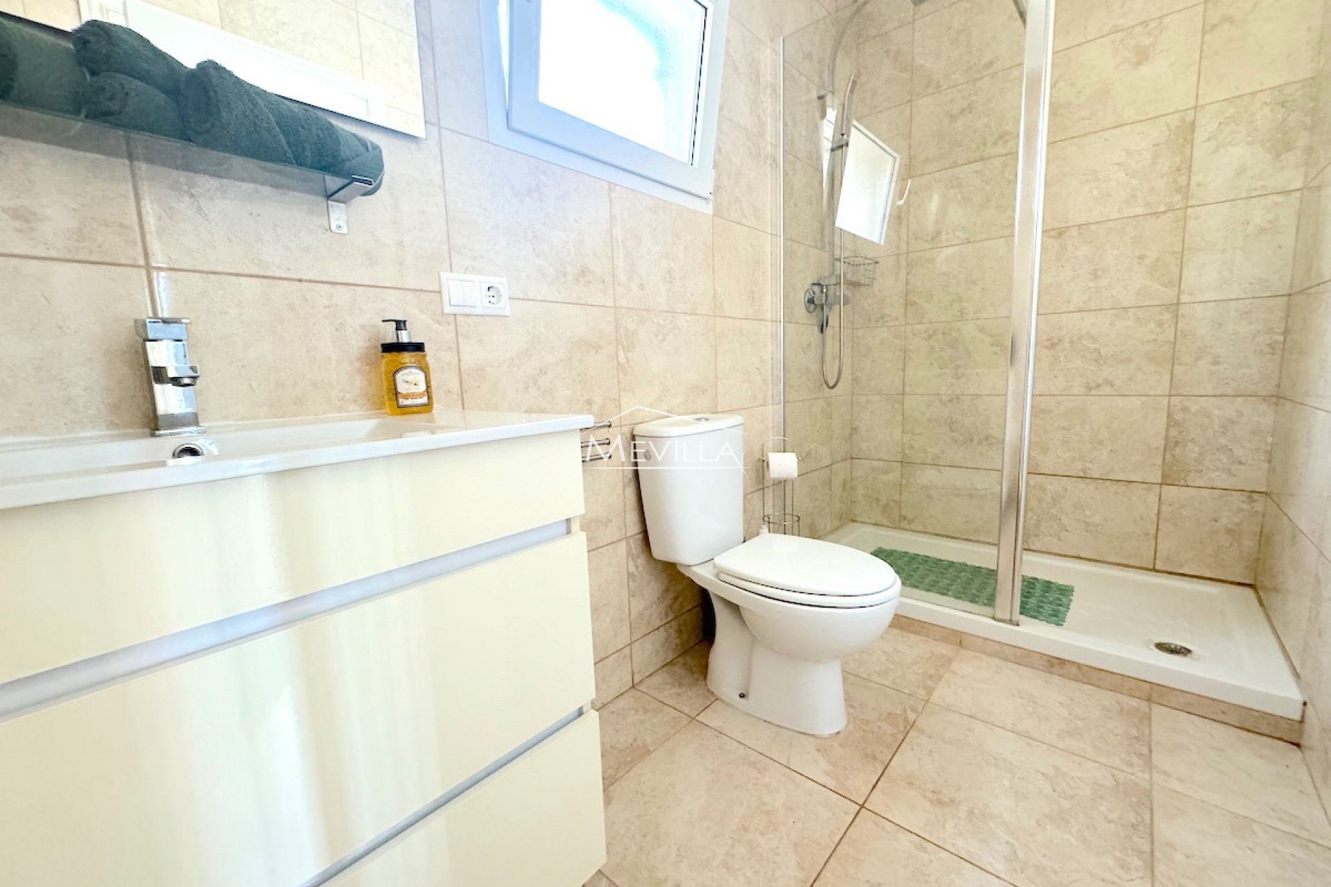 Reventes - Villa - Orihuela Costa - Villamartin