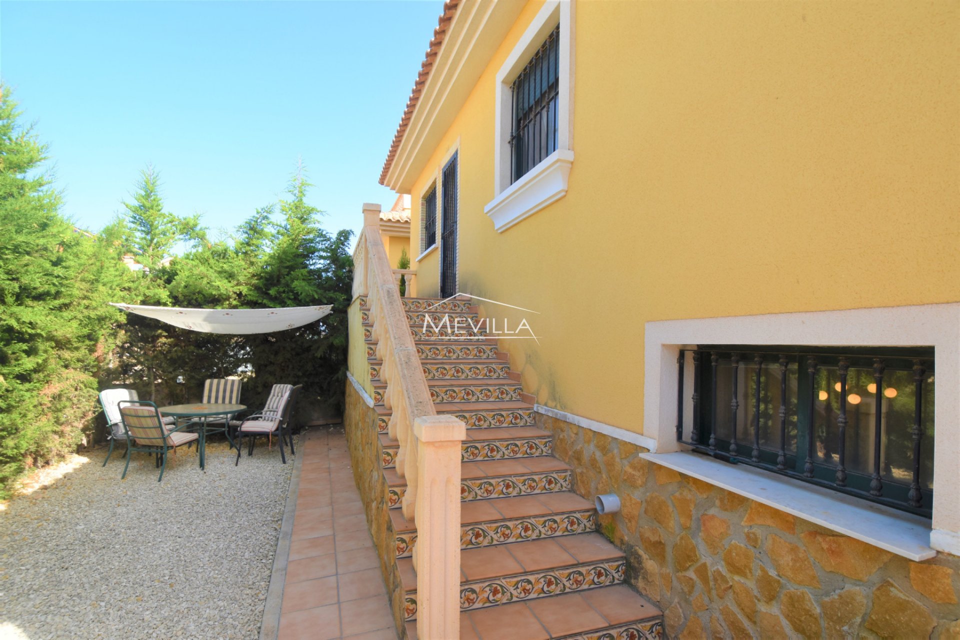 Reventes - Villa - Orihuela Costa - Villamartin