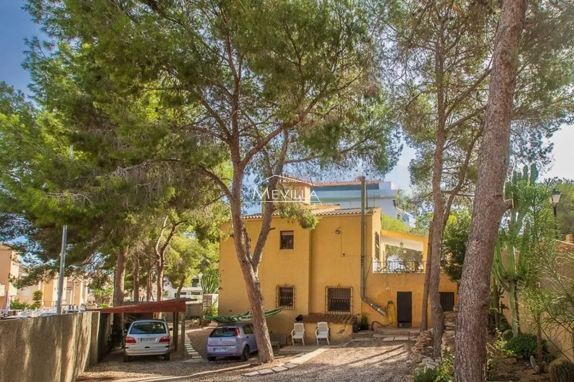 Reventes - Villa - Orihuela Costa - Villamartin