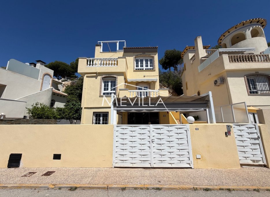 Reventes - Villa - Orihuela Costa - Villamartin