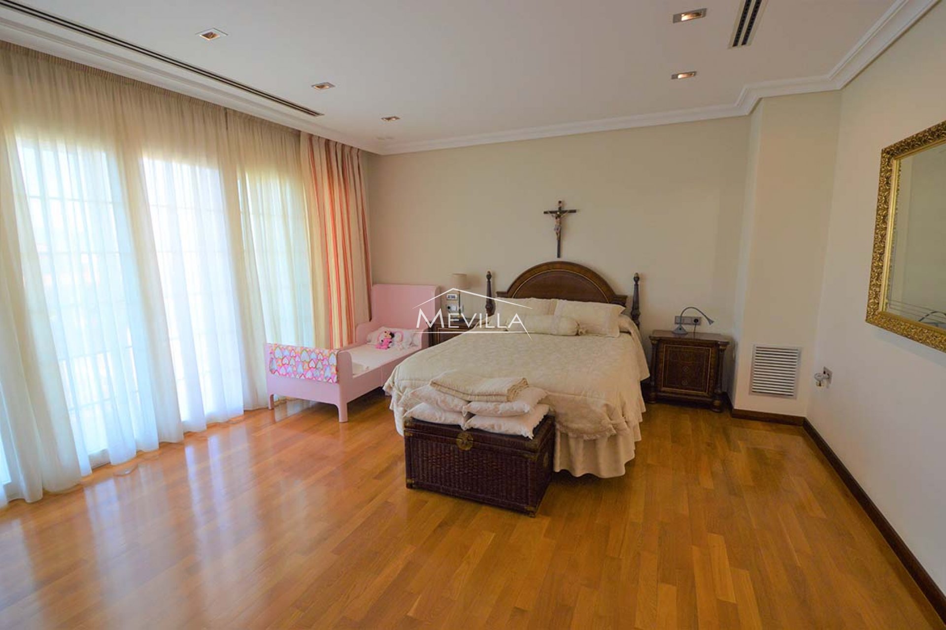 Reventes - Villa - San Miguel de Salinas