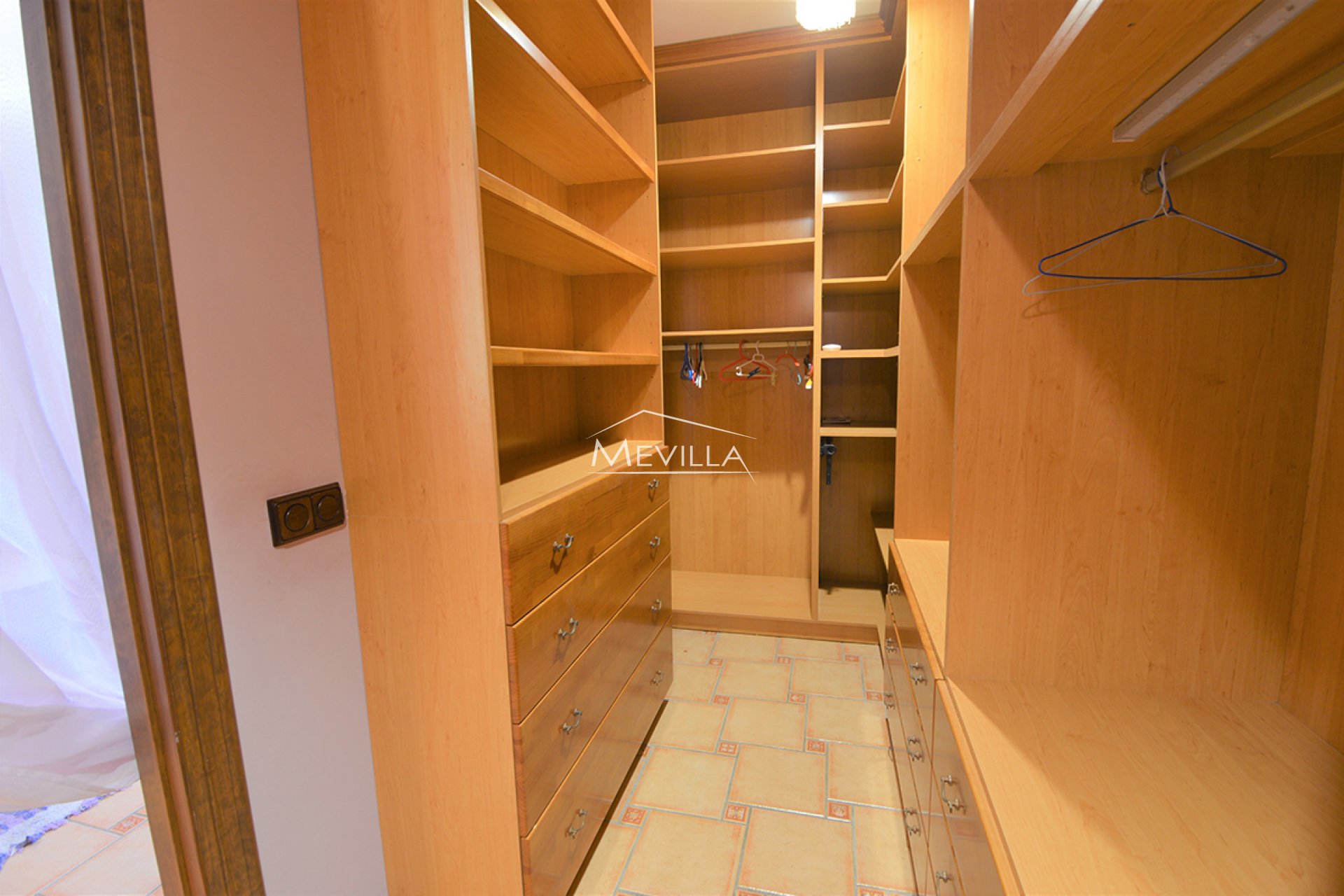 Reventes - Villa - San Miguel de Salinas