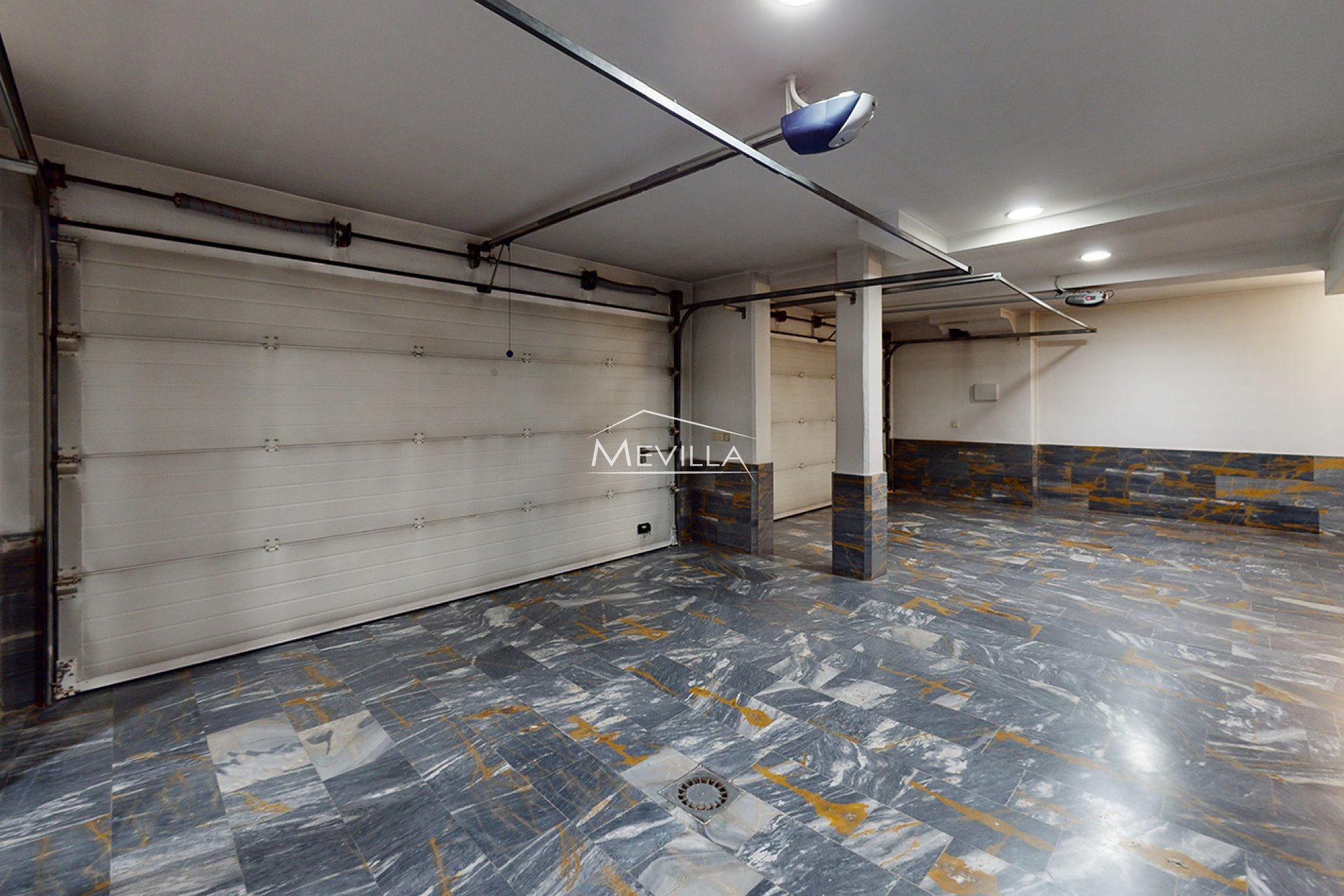 Reventes - Villa - San Miguel de Salinas