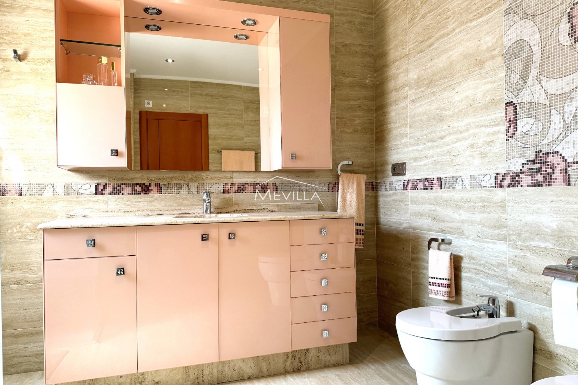 Reventes - Villa - San Miguel de Salinas