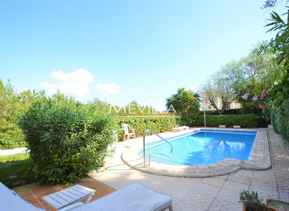 Reventes - Villa - Torrevieja - Los Balcones