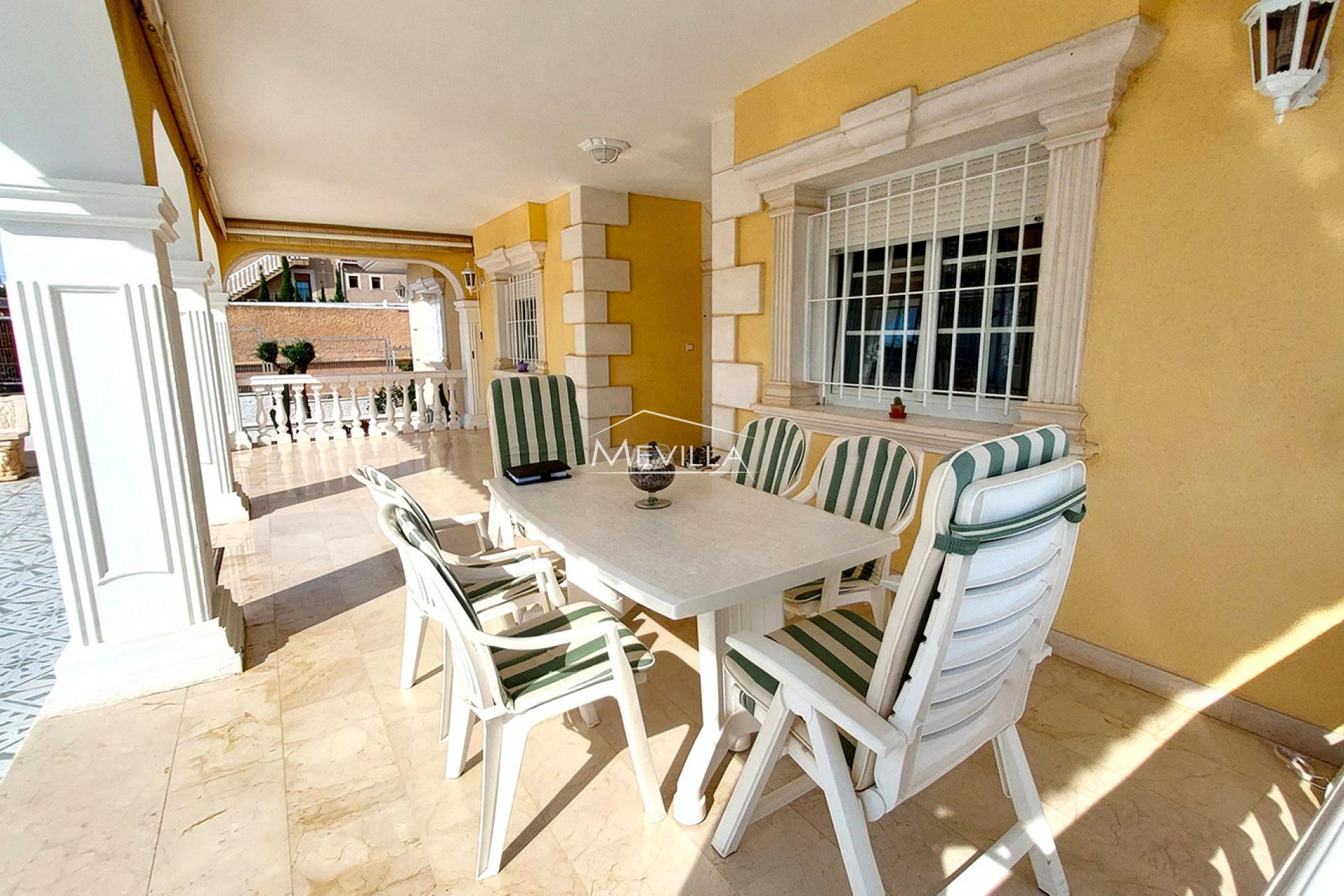 Reventes - Villa - Torrevieja - Los Balcones