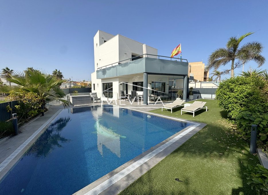 Reventes - Villa - Torrevieja