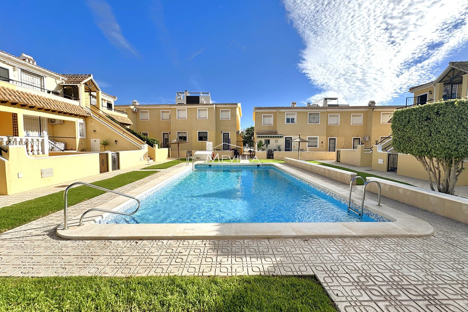 Salg (Resales) - Flat / leiligheter - Orihuela Costa - Villamartin