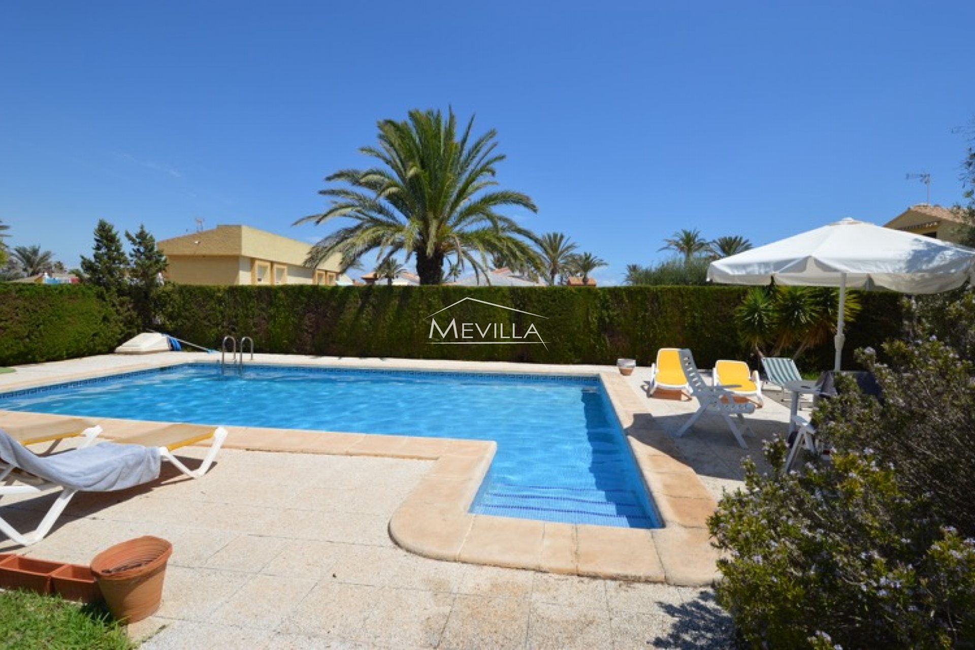 Salg (Resales) - Villa - Orihuela Costa - Cabo Roig